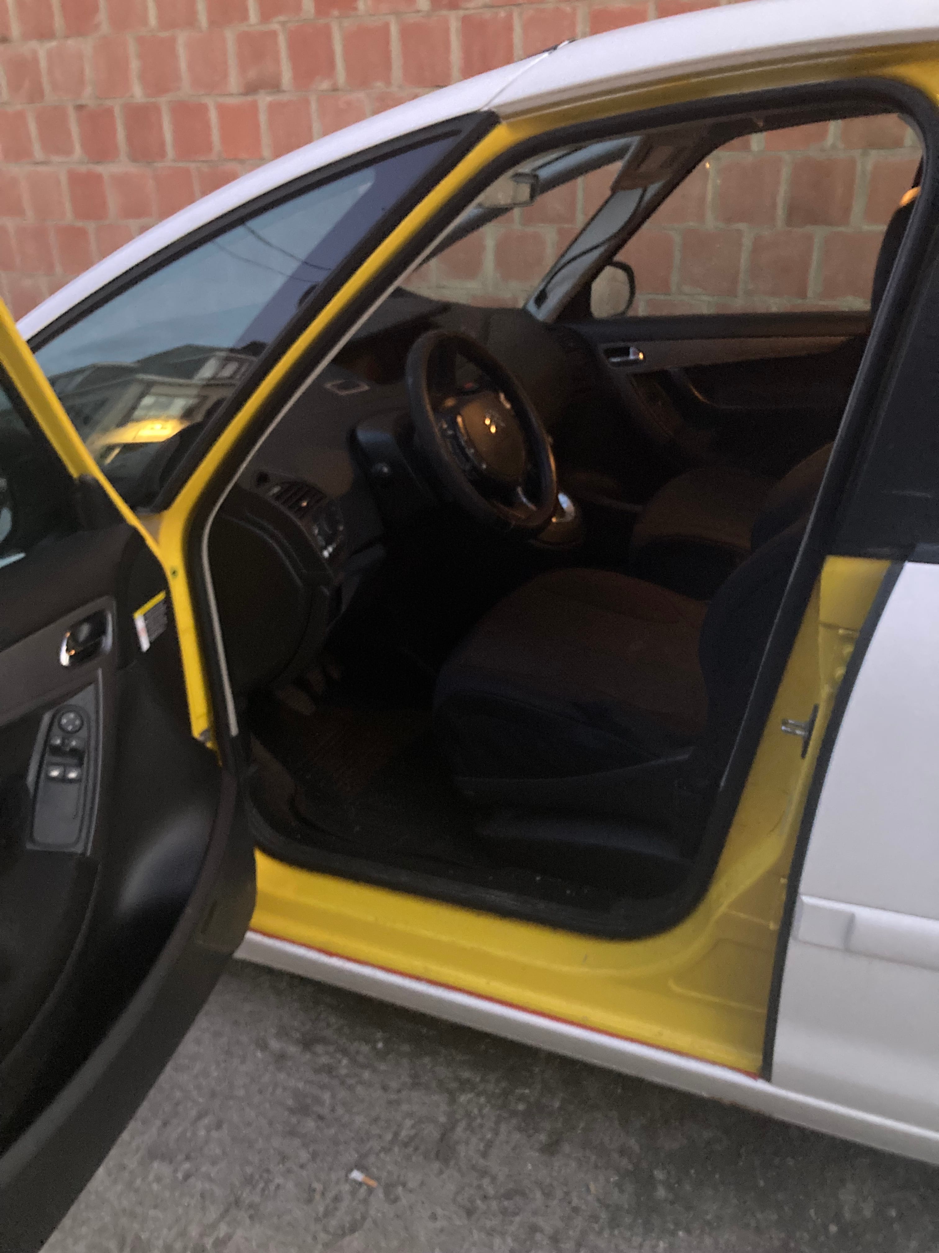 Citroen C4 Picasso avec Port USB