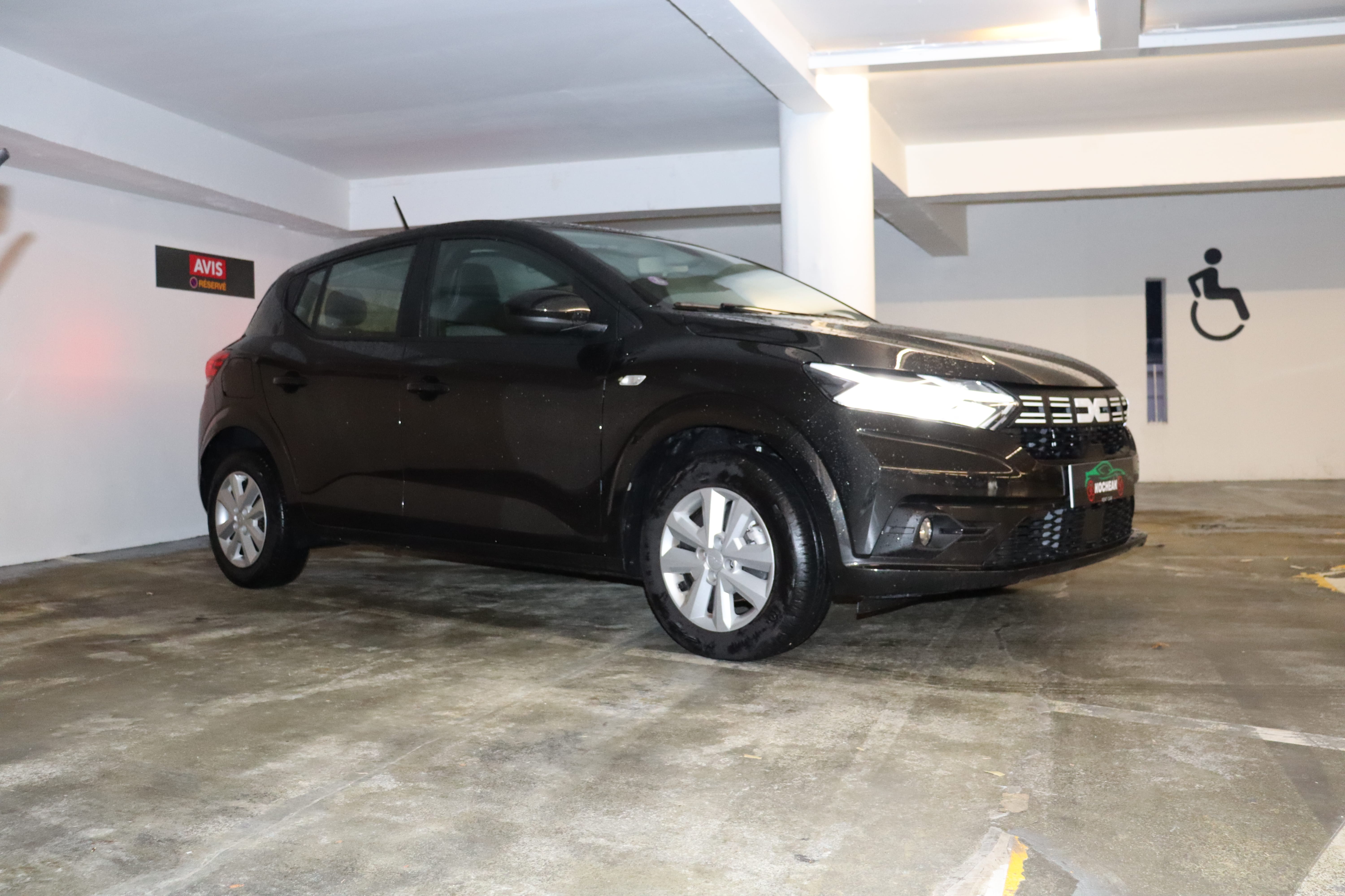 Dacia Sandero avec Climatisation