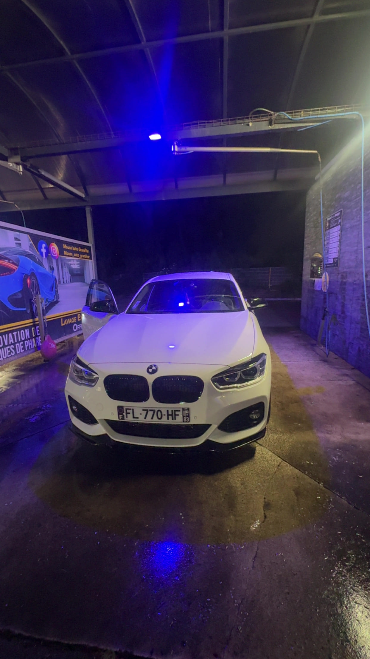 BMW Série 1 avec GPS