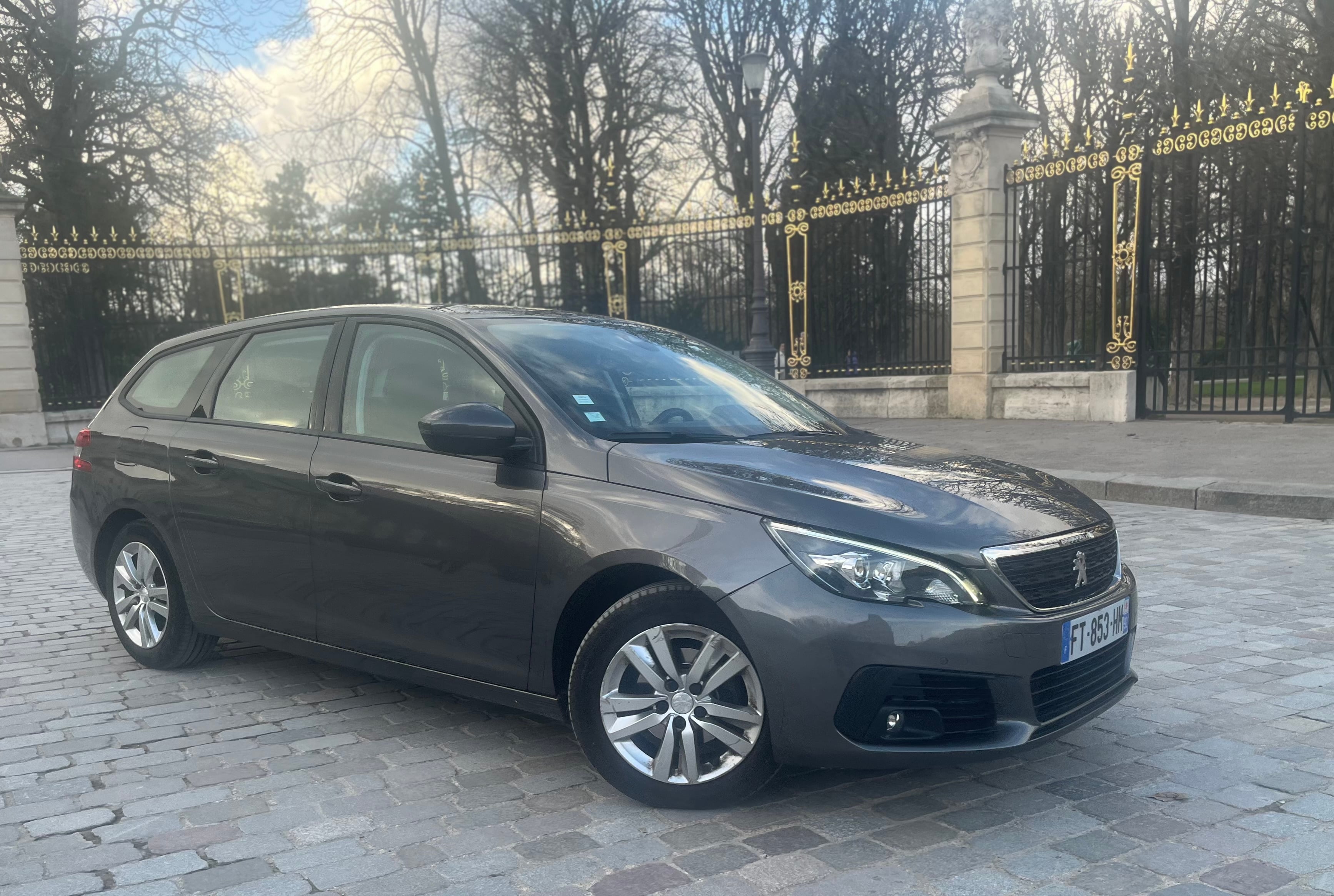 Peugeot 308 SW 130ch HDI - Gare Montparnasse