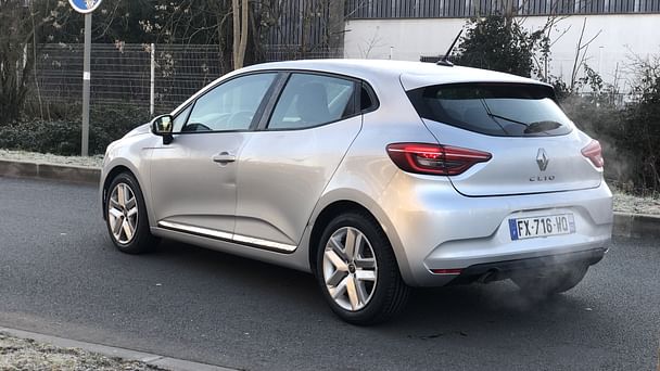 Renault Clio Louez la Renault Clio 5 – Moderne, Confortable et Connectée !
