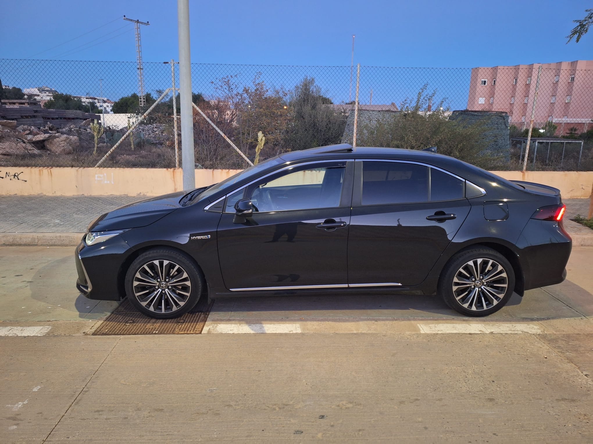 Toyota Corolla Híbrido con Aire acondicionado