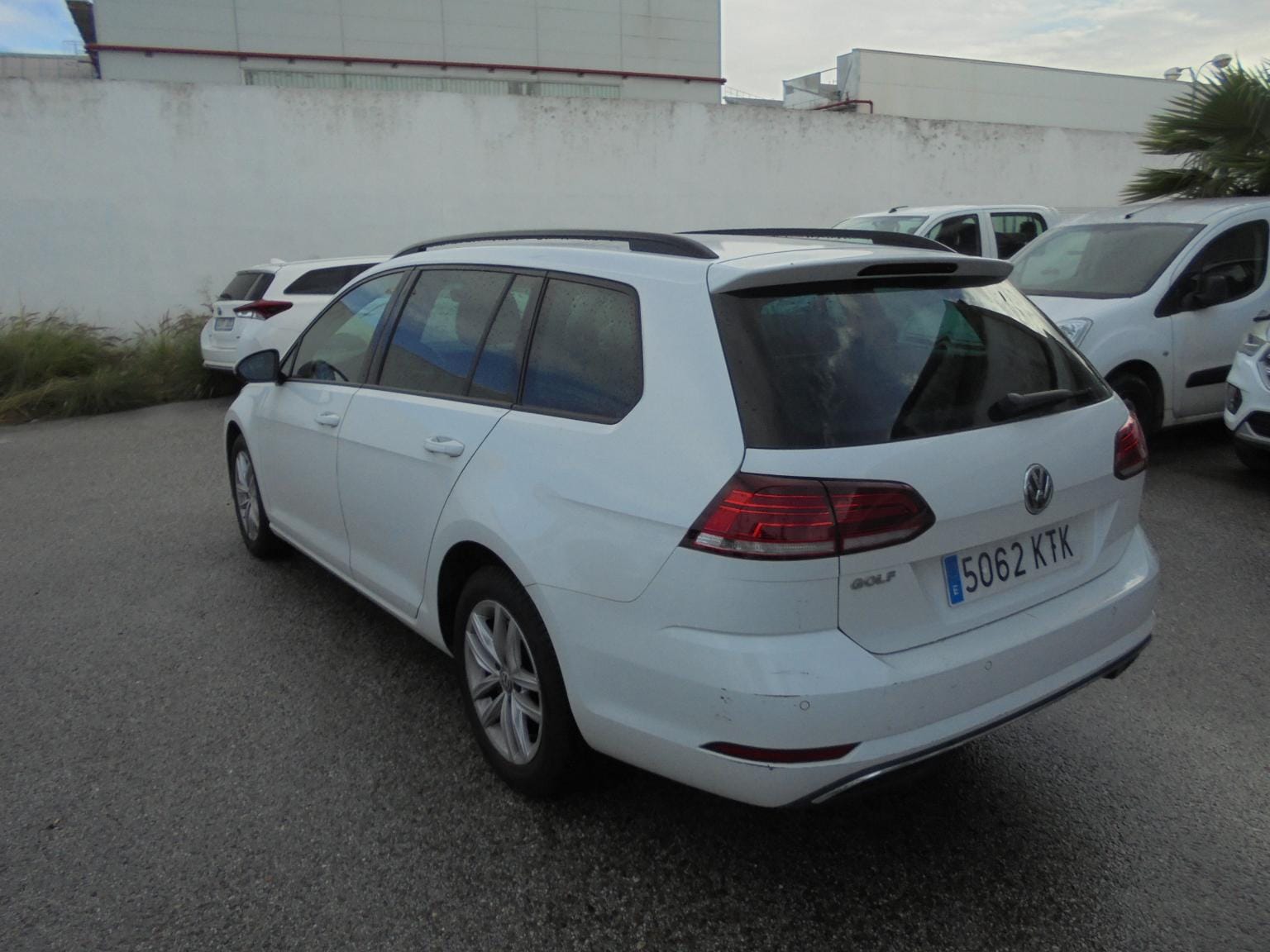 Volkswagen Golf SW con GPS