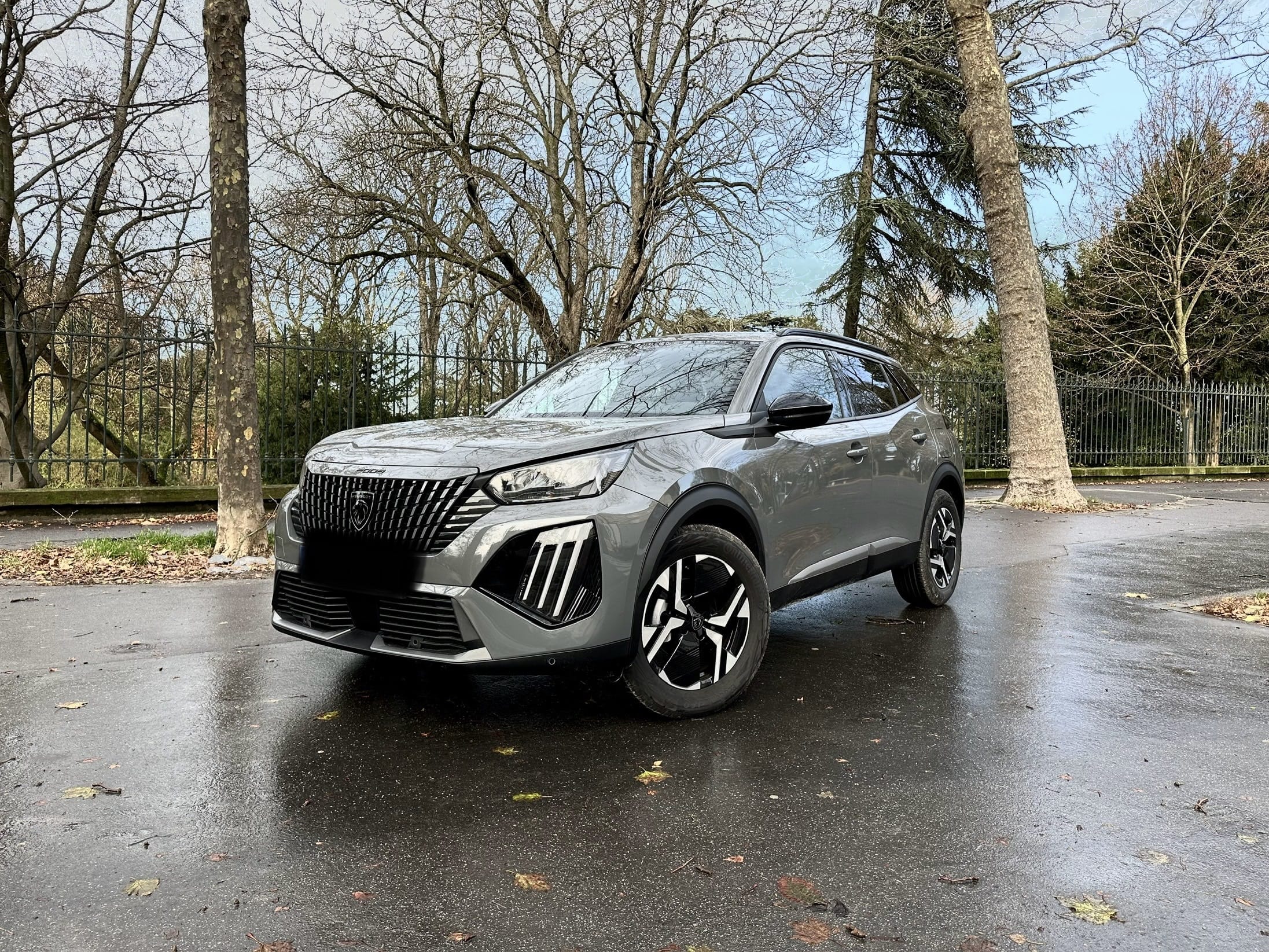 Peugeot 2008 GR287, 2023, Essence 95, automatique