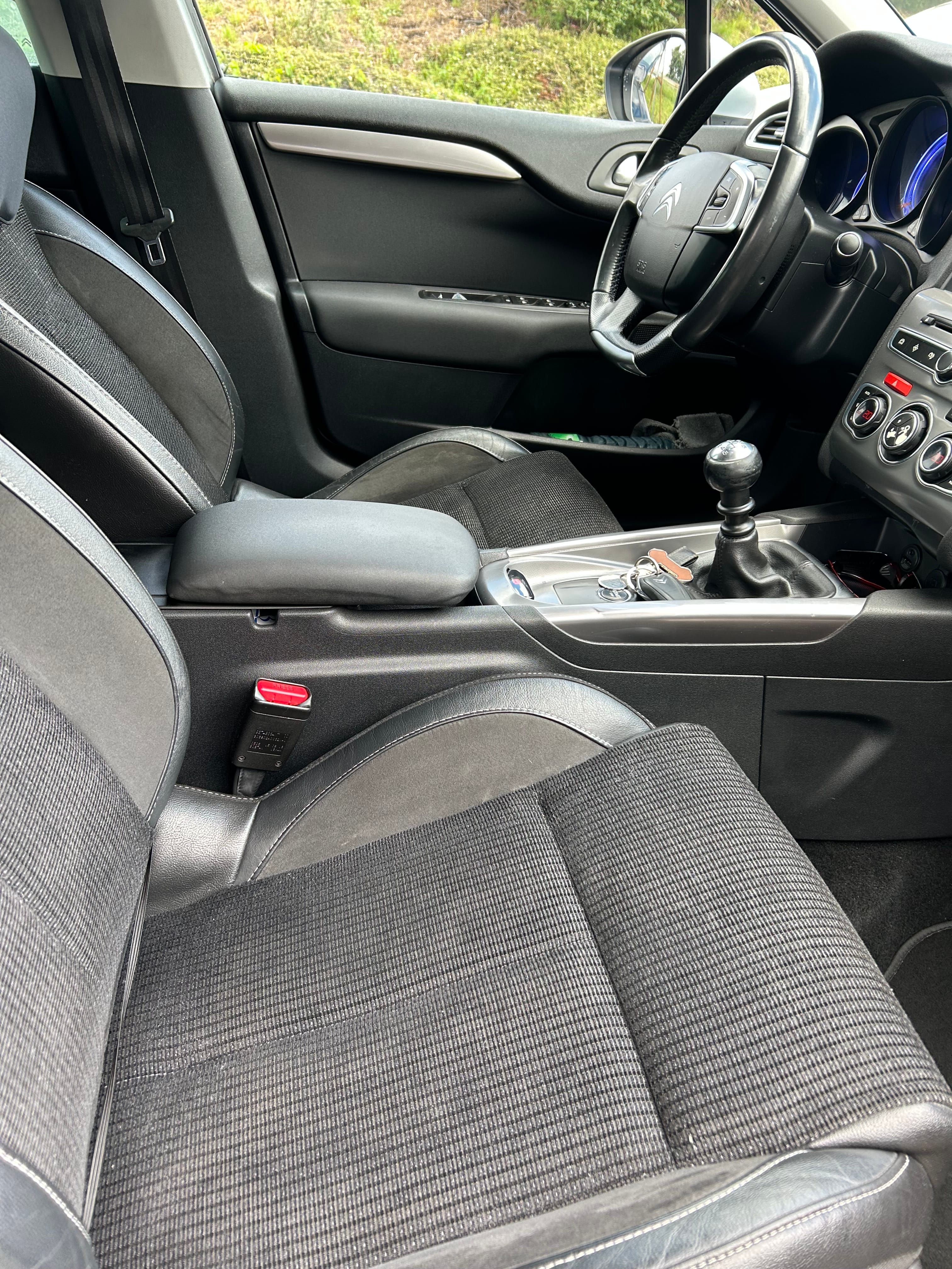 Citroen C4 avec Régulateur de vitesse