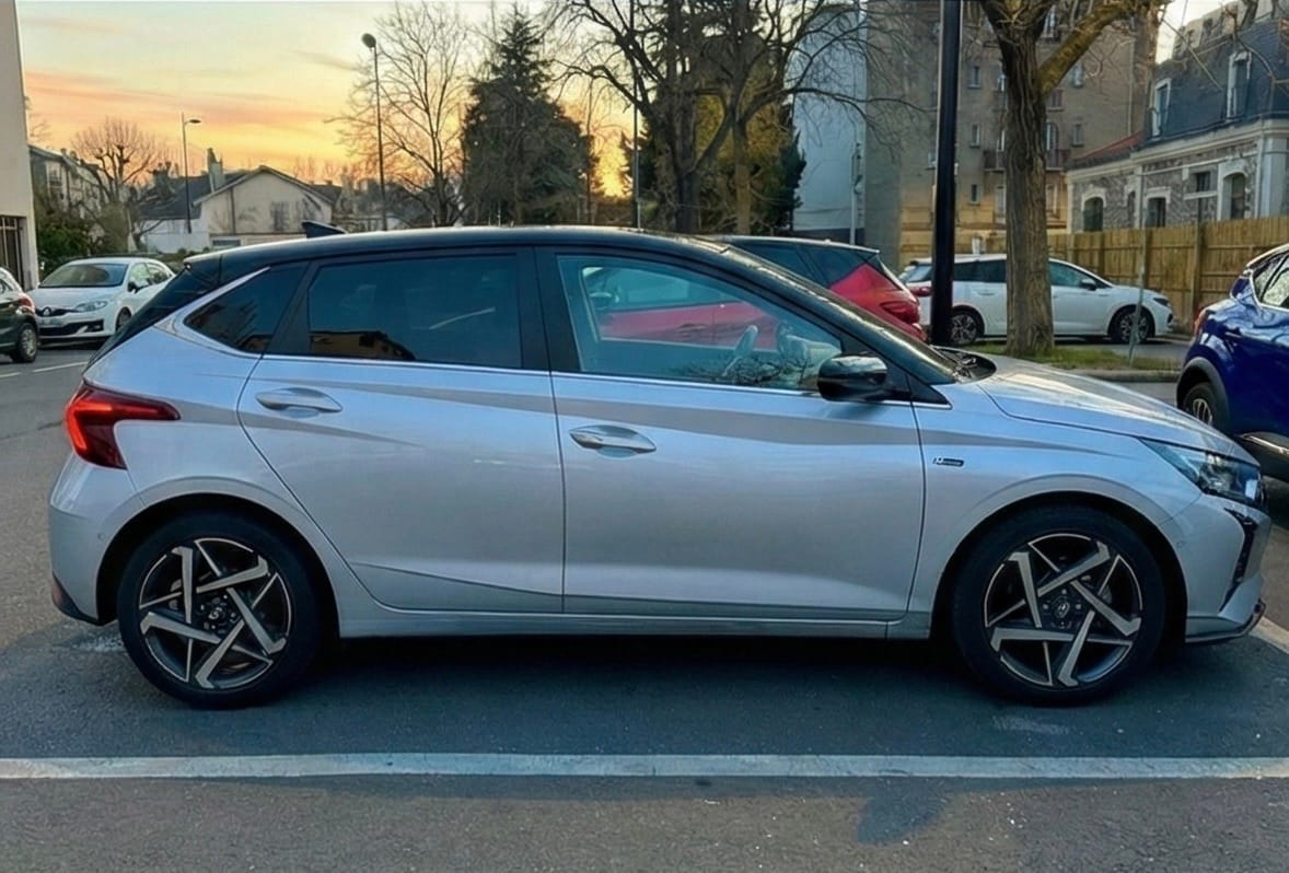 Hyundai i20 avec GPS