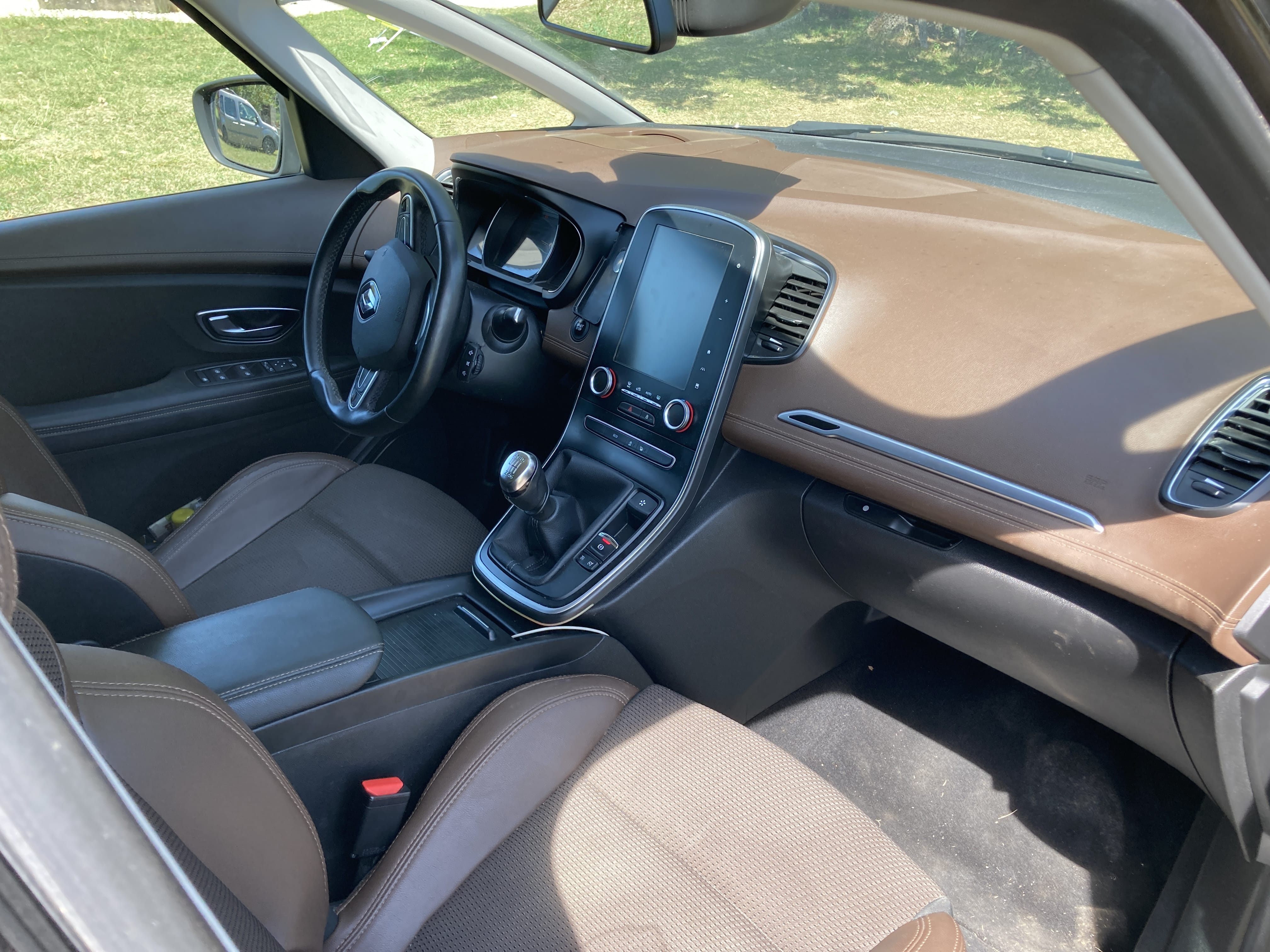 Renault Grand Scenic avec Régulateur de vitesse