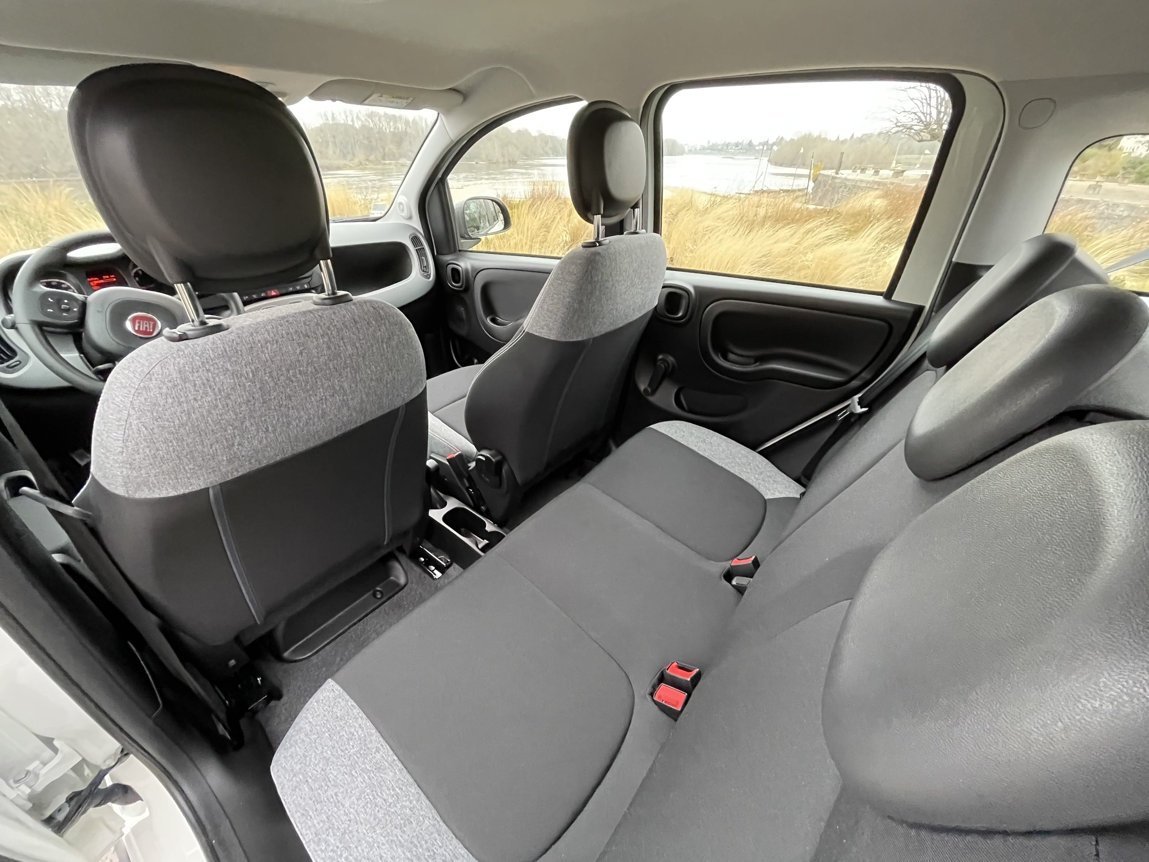 Fiat Panda Hybride 5 portes 5 places avec Apple CarPlay