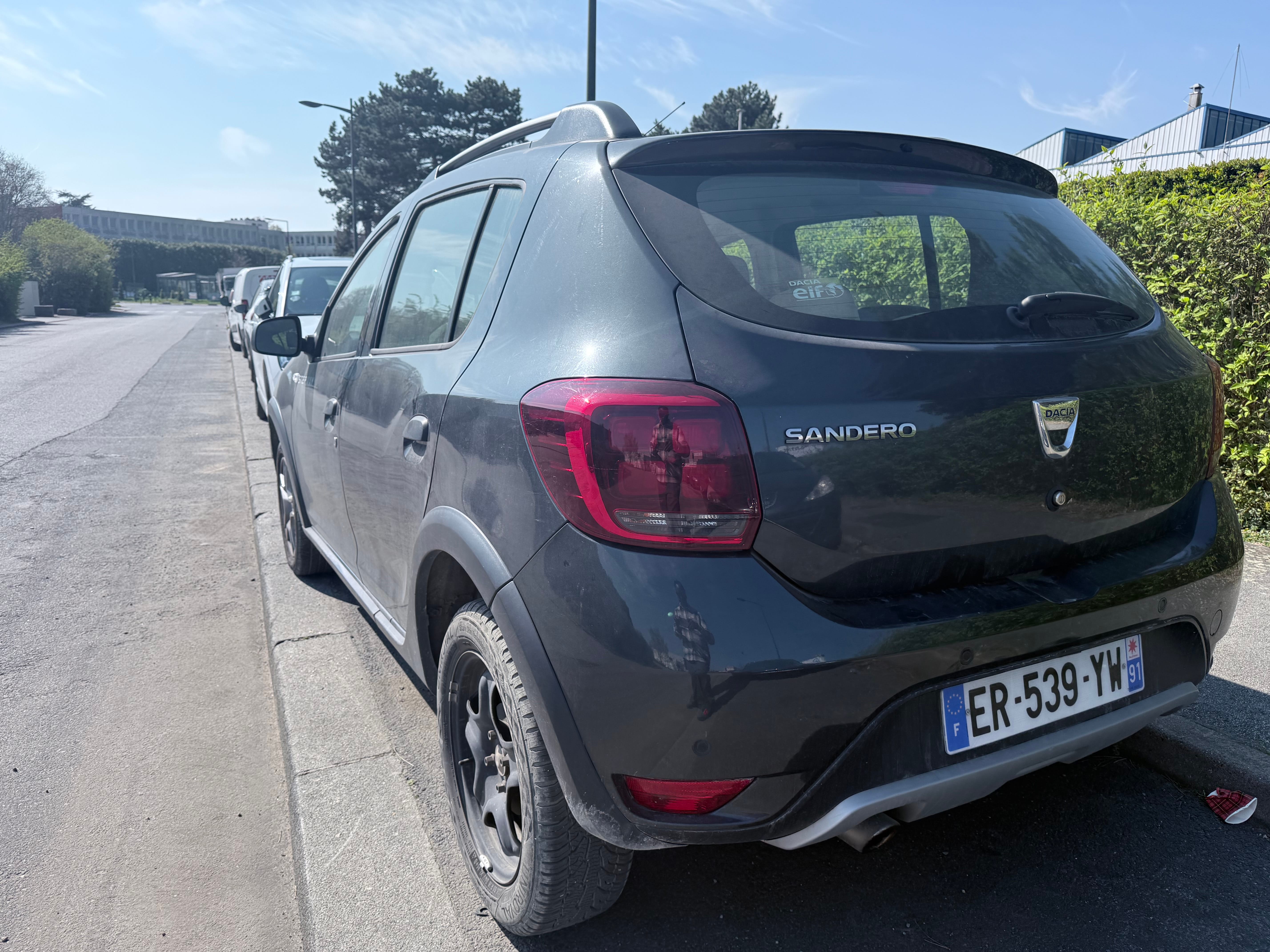 Dacia Sandero avec Caméra de recul