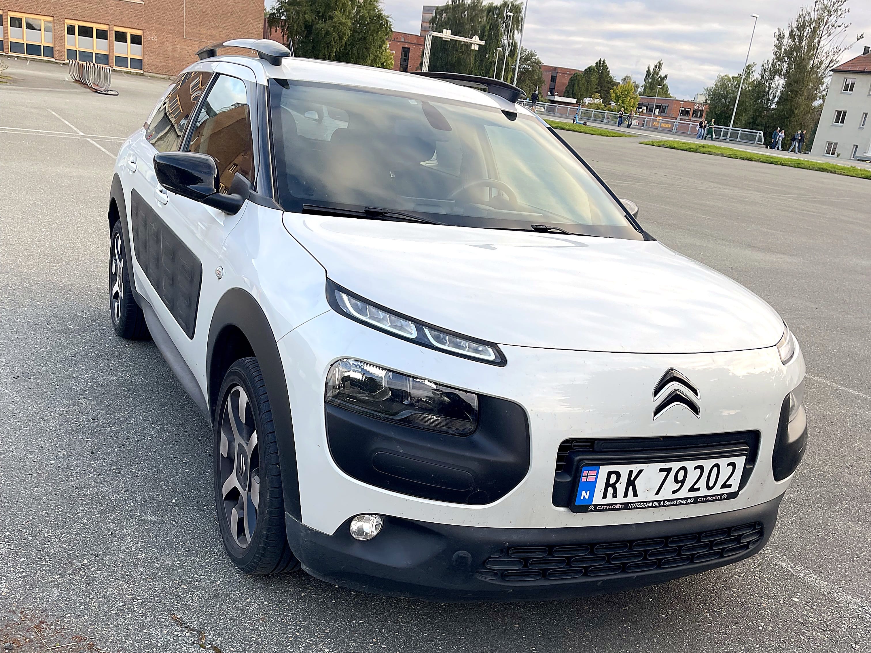 Citroen C4 Cactus, 2017, Blyfri 95, automatisk