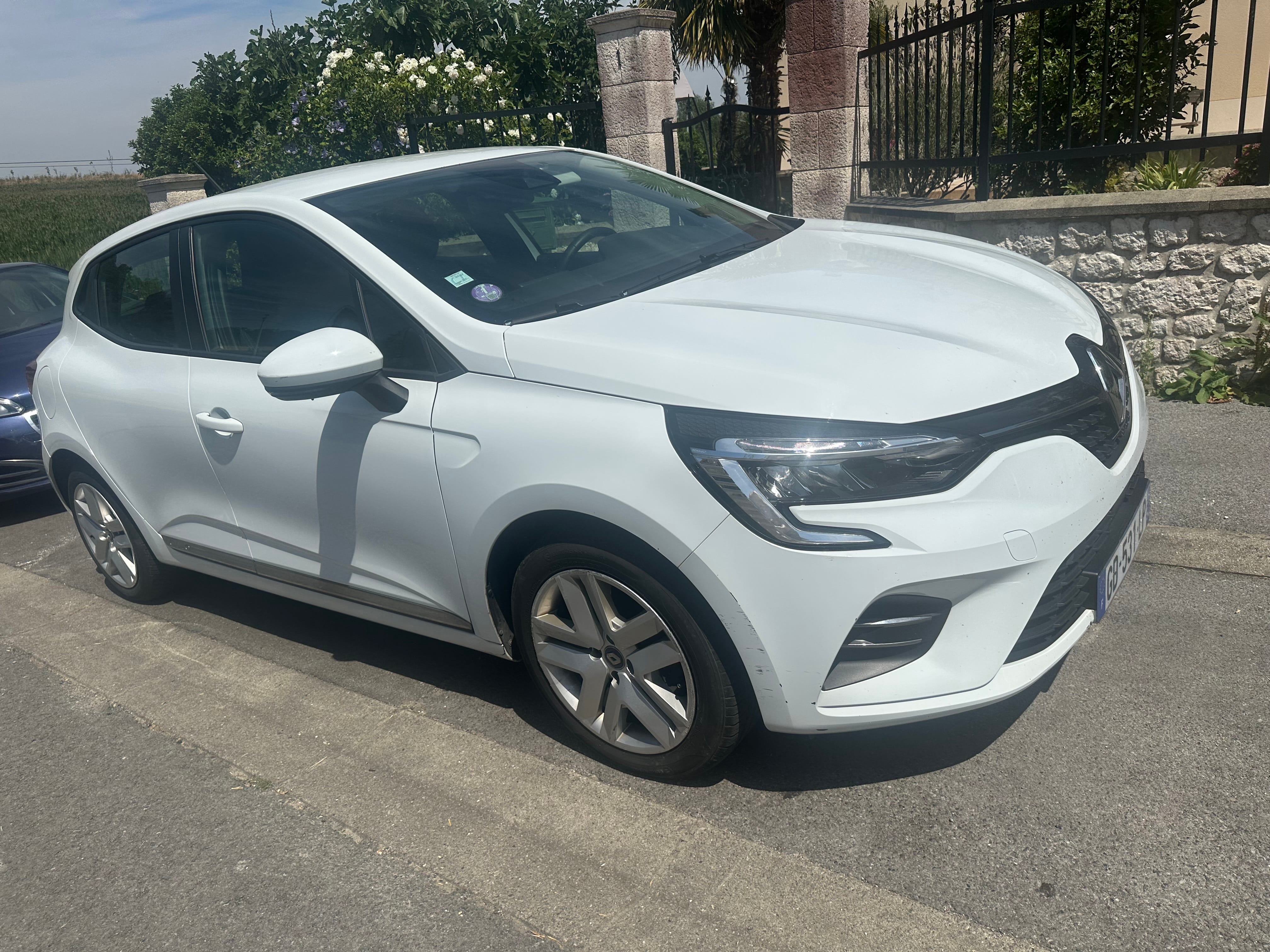 Renault Clio E-tech, 2021, Essence 95 / Électrique (hybride), automatique
