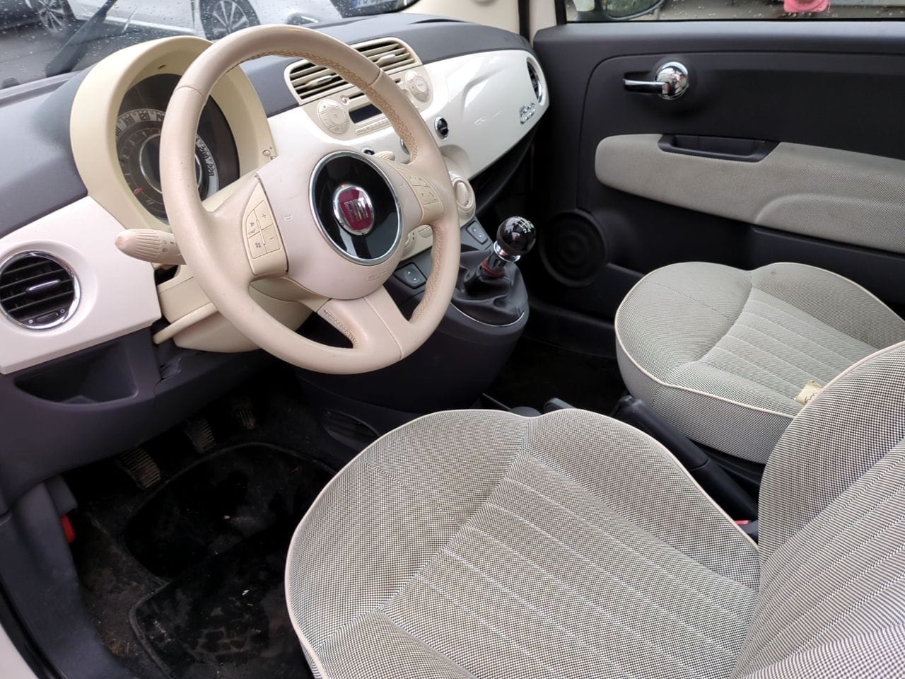 Fiat 500 Lounge avec Audio Bluetooth