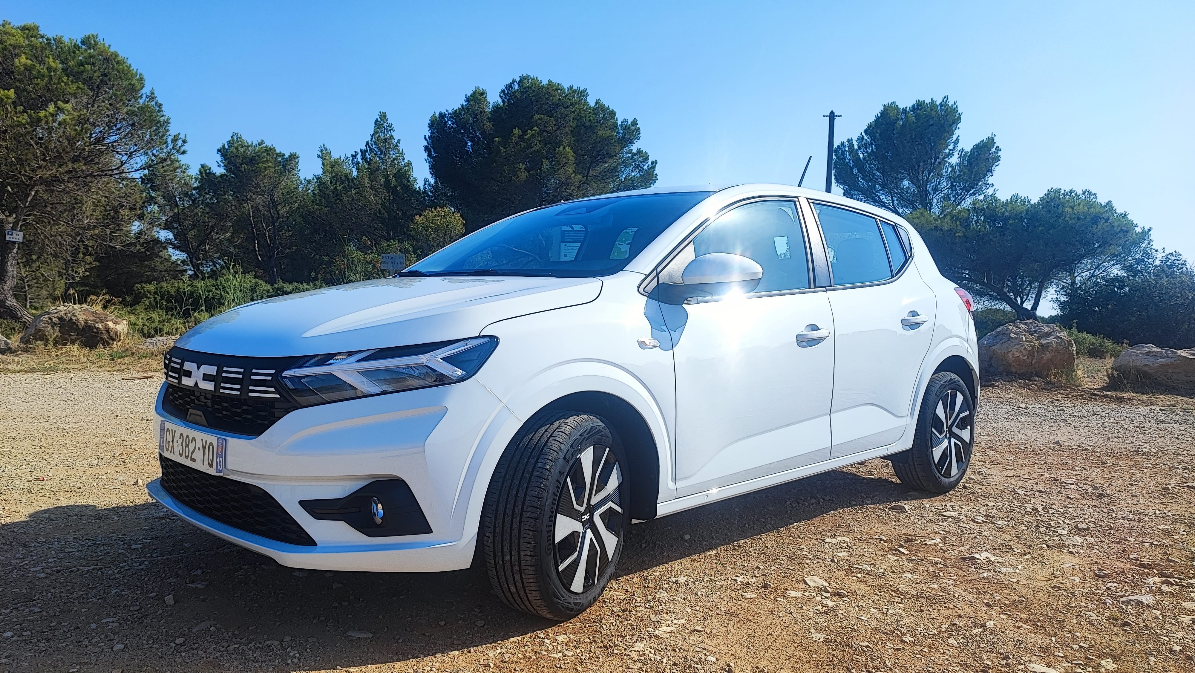 Dacia Sandero TCE 90, 2024, Essence 95