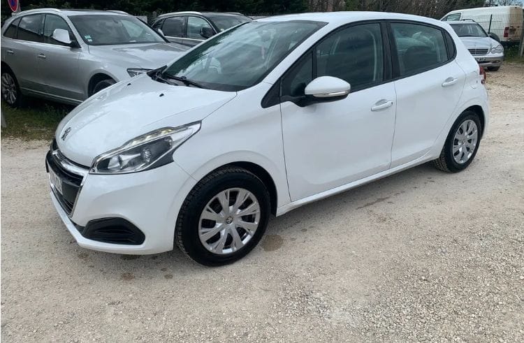 Peugeot 208, 2012, Diesel