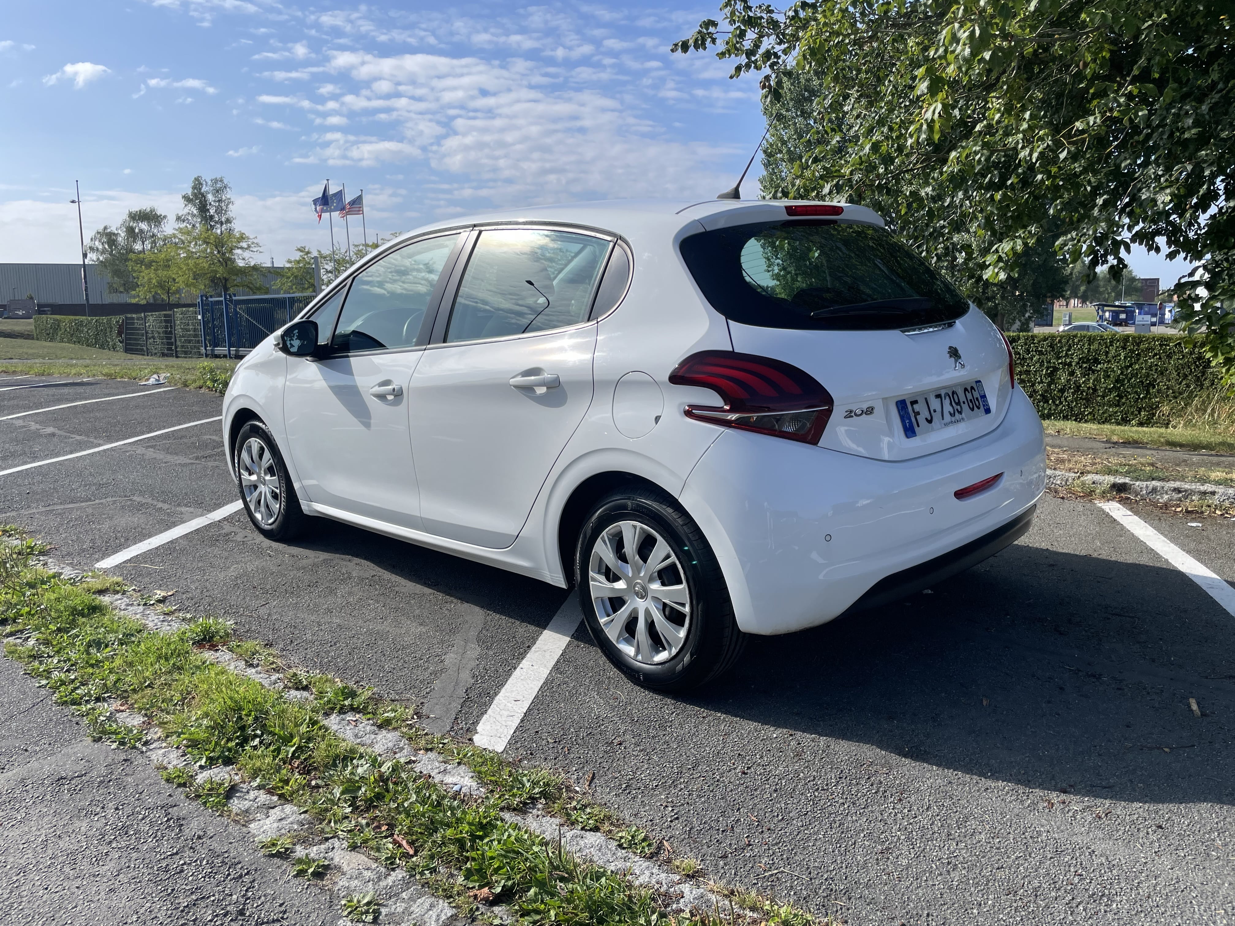 Peugeot 208 avec Régulateur de vitesse