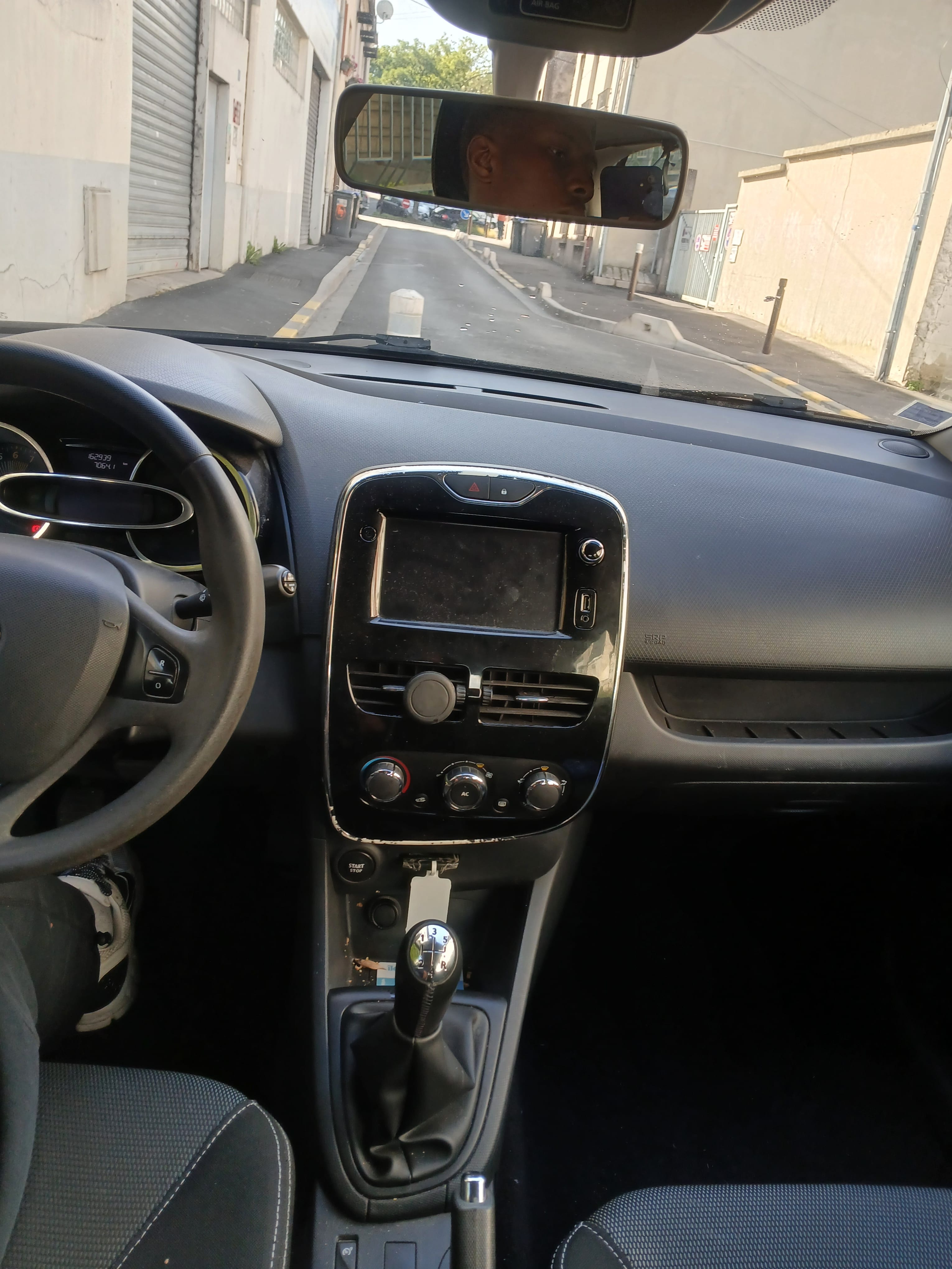 Renault Clio avec GPS