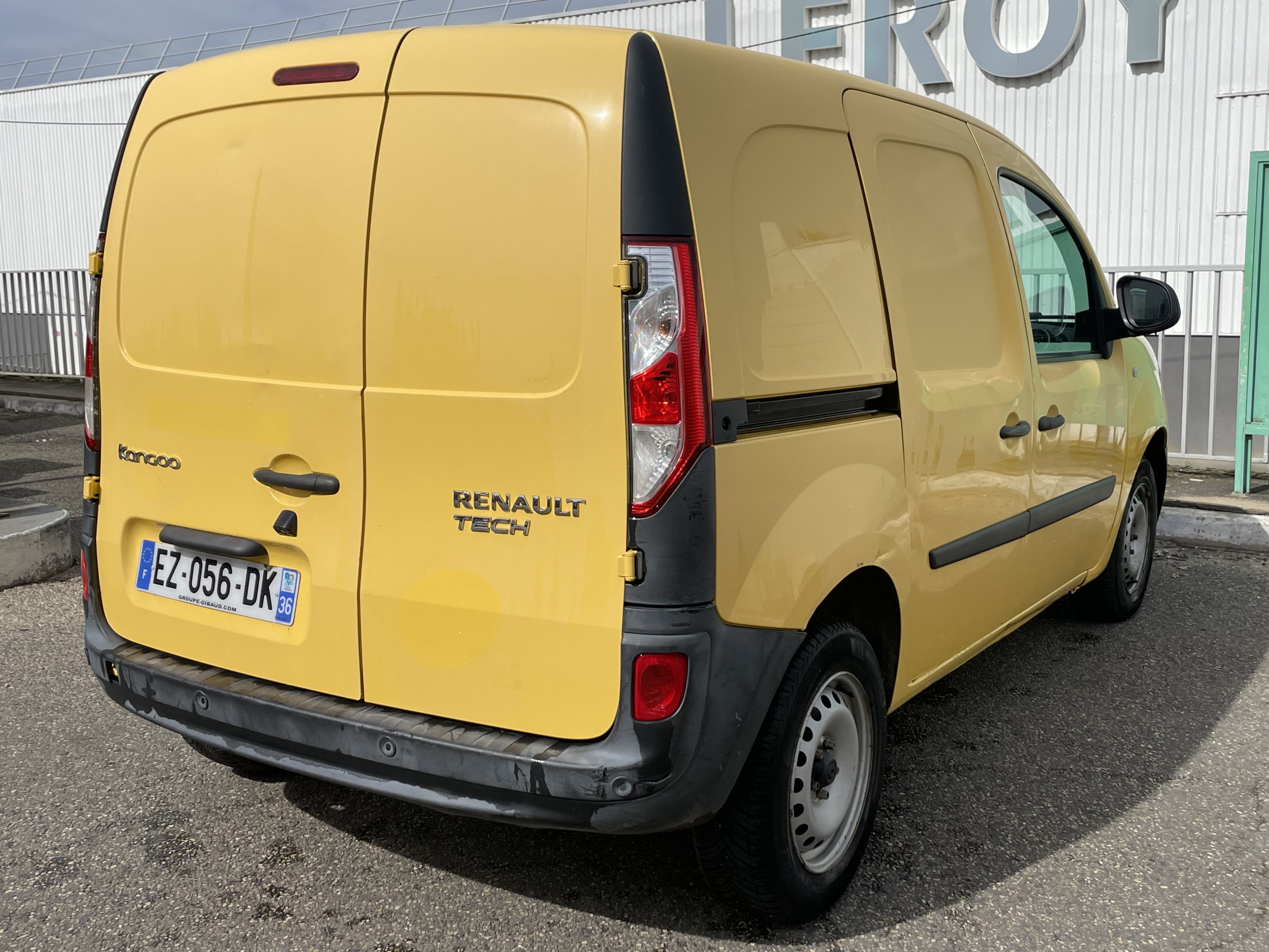 Renault Kangoo Express Diesel très pratique avec Audio Bluetooth