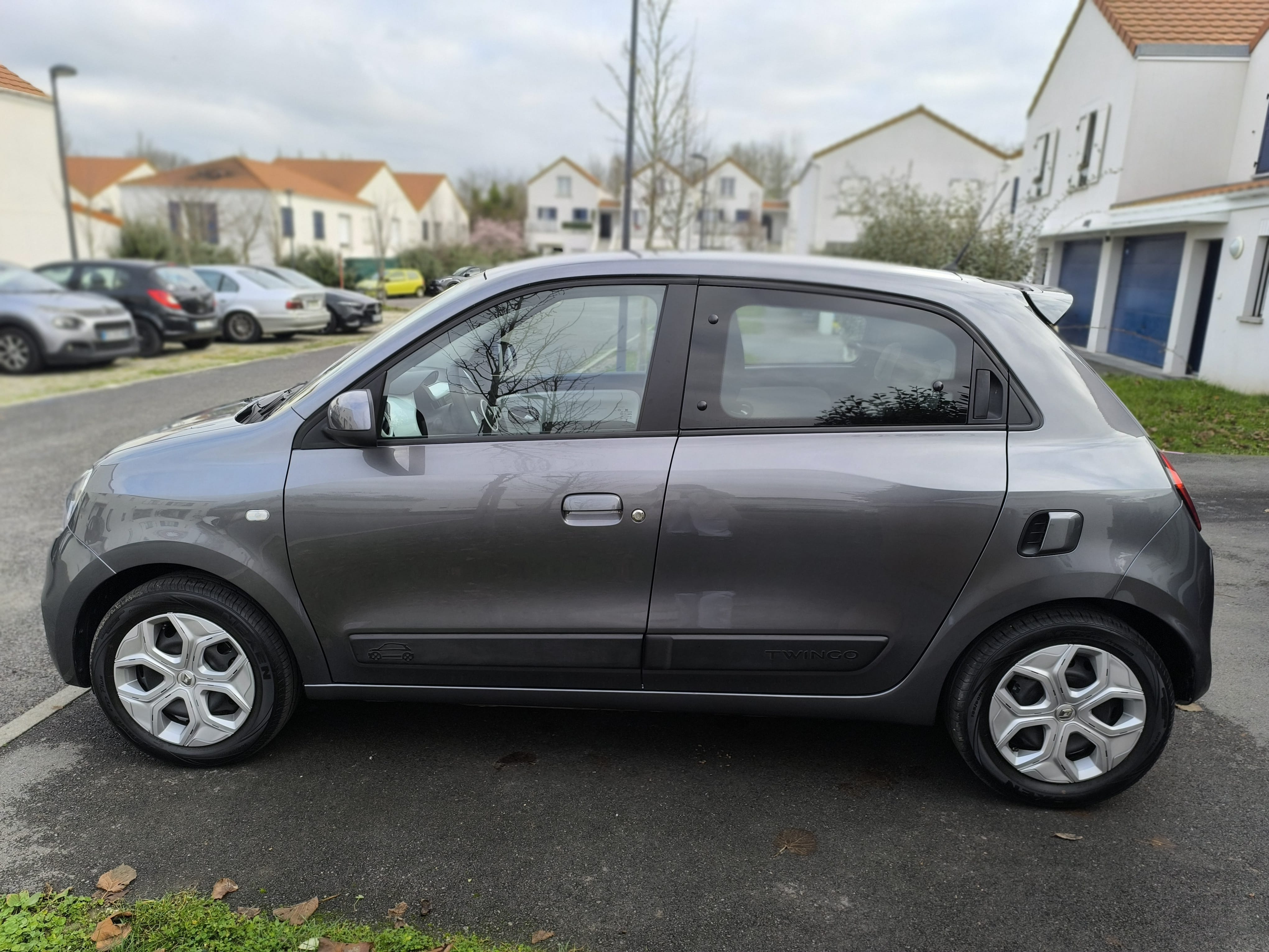 Renault Twingo III avec Climatisation