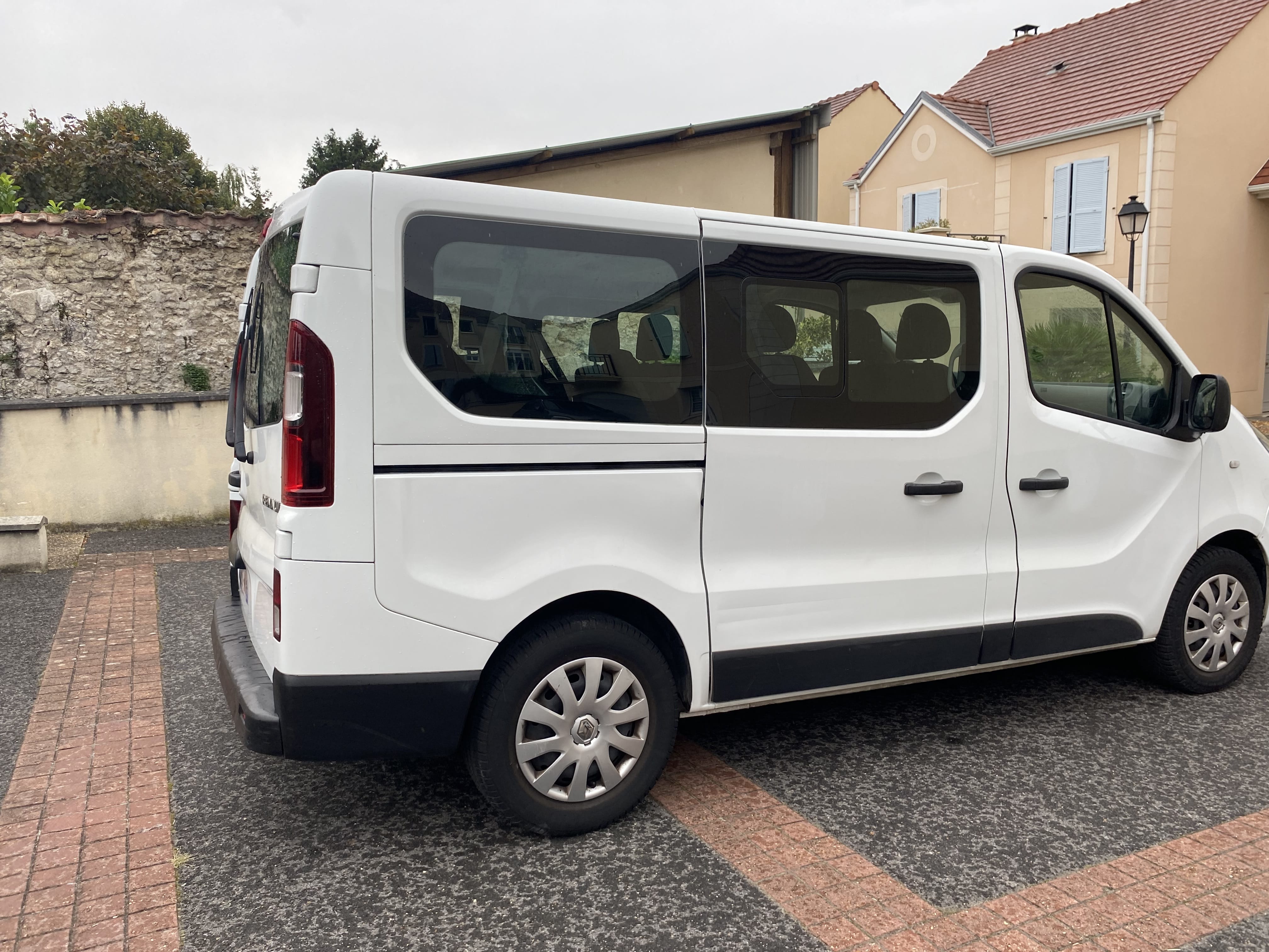 Renault Trafic Passenger avec Climatisation