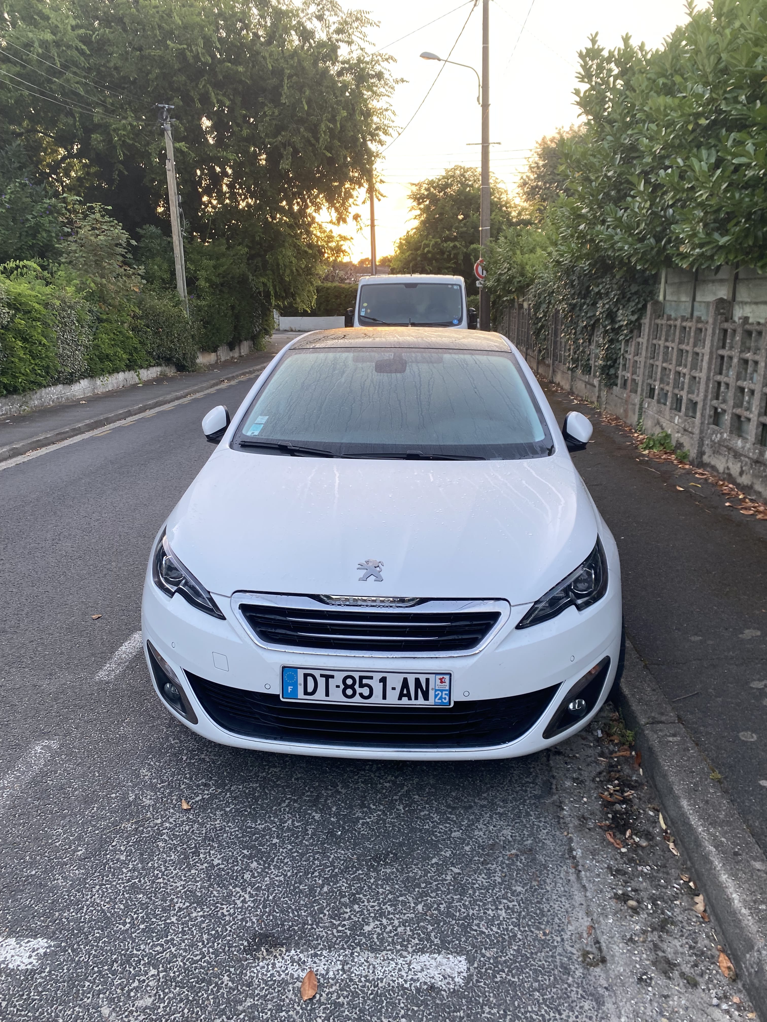 Peugeot 308, 2015, Essence 95