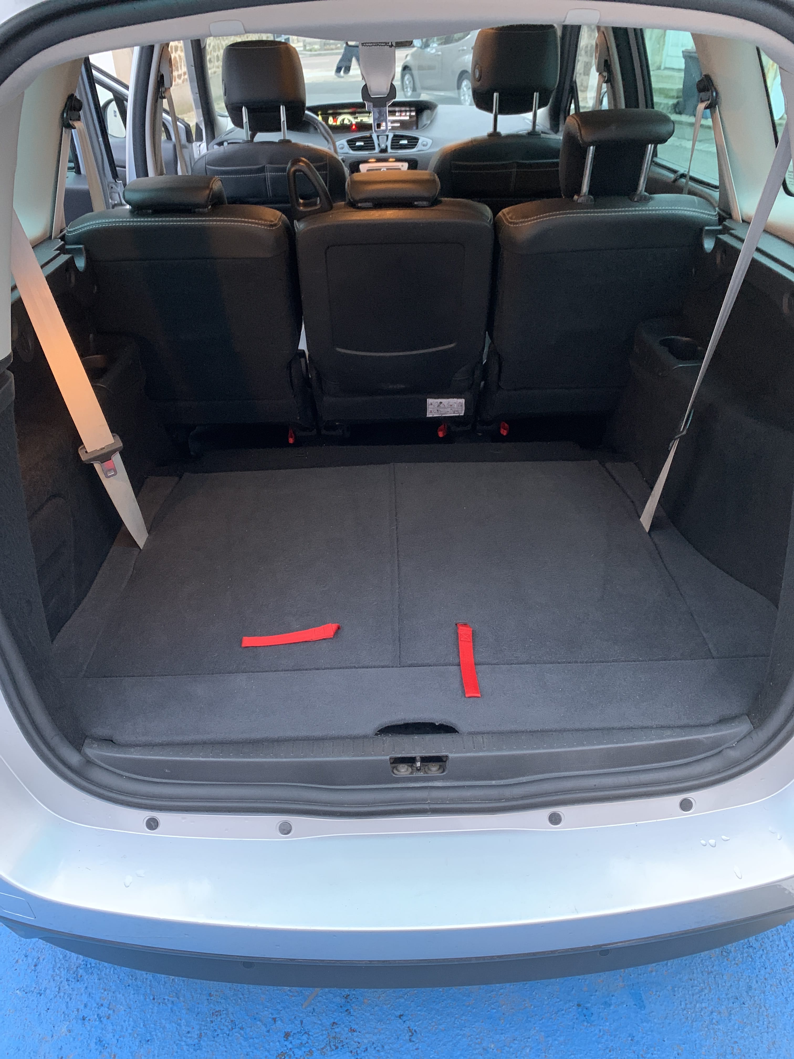 Renault Scenic 1.6 HDI - 130cv avec Siège bébé