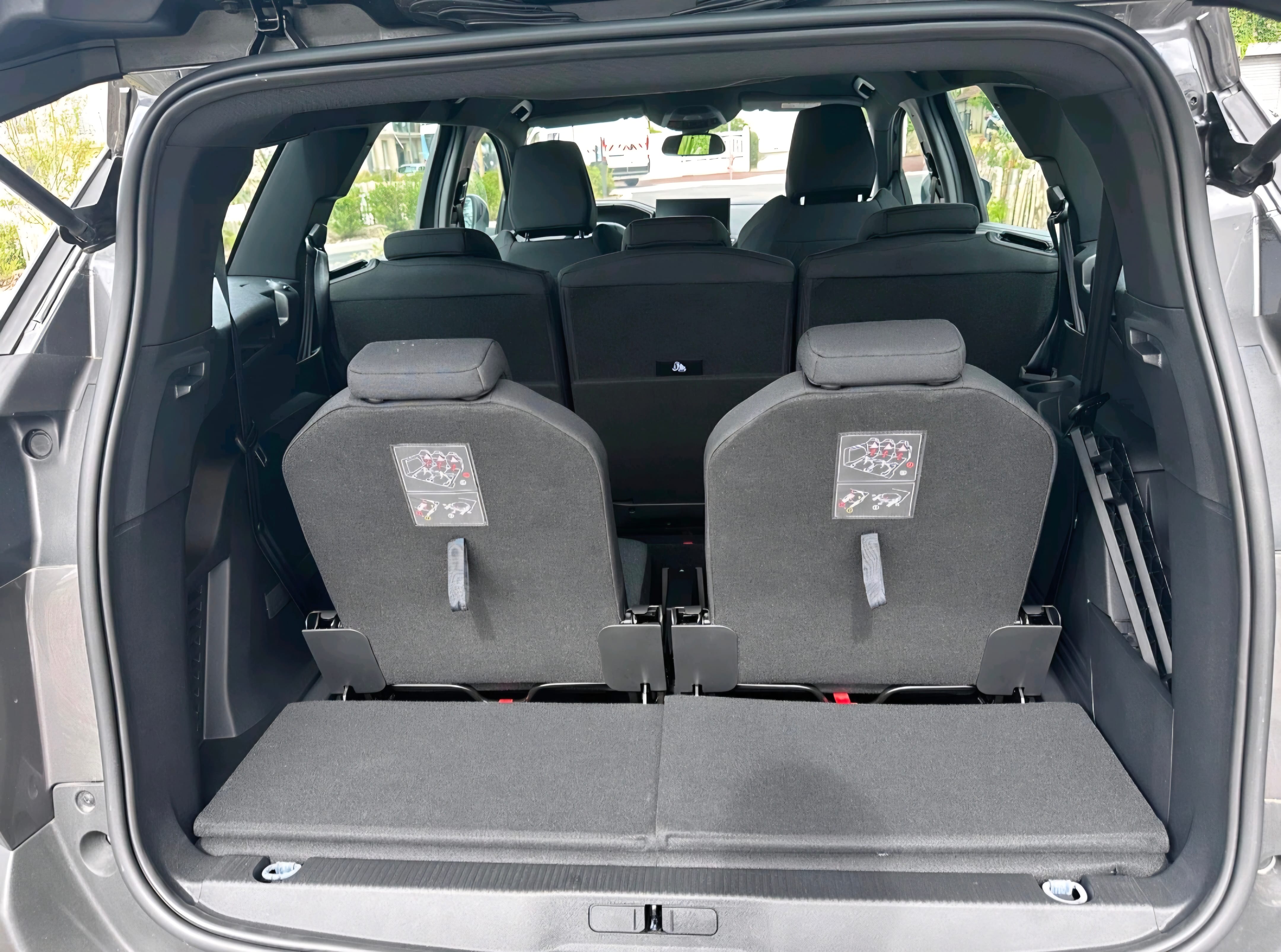 Peugeot 5008 avec Siège bébé