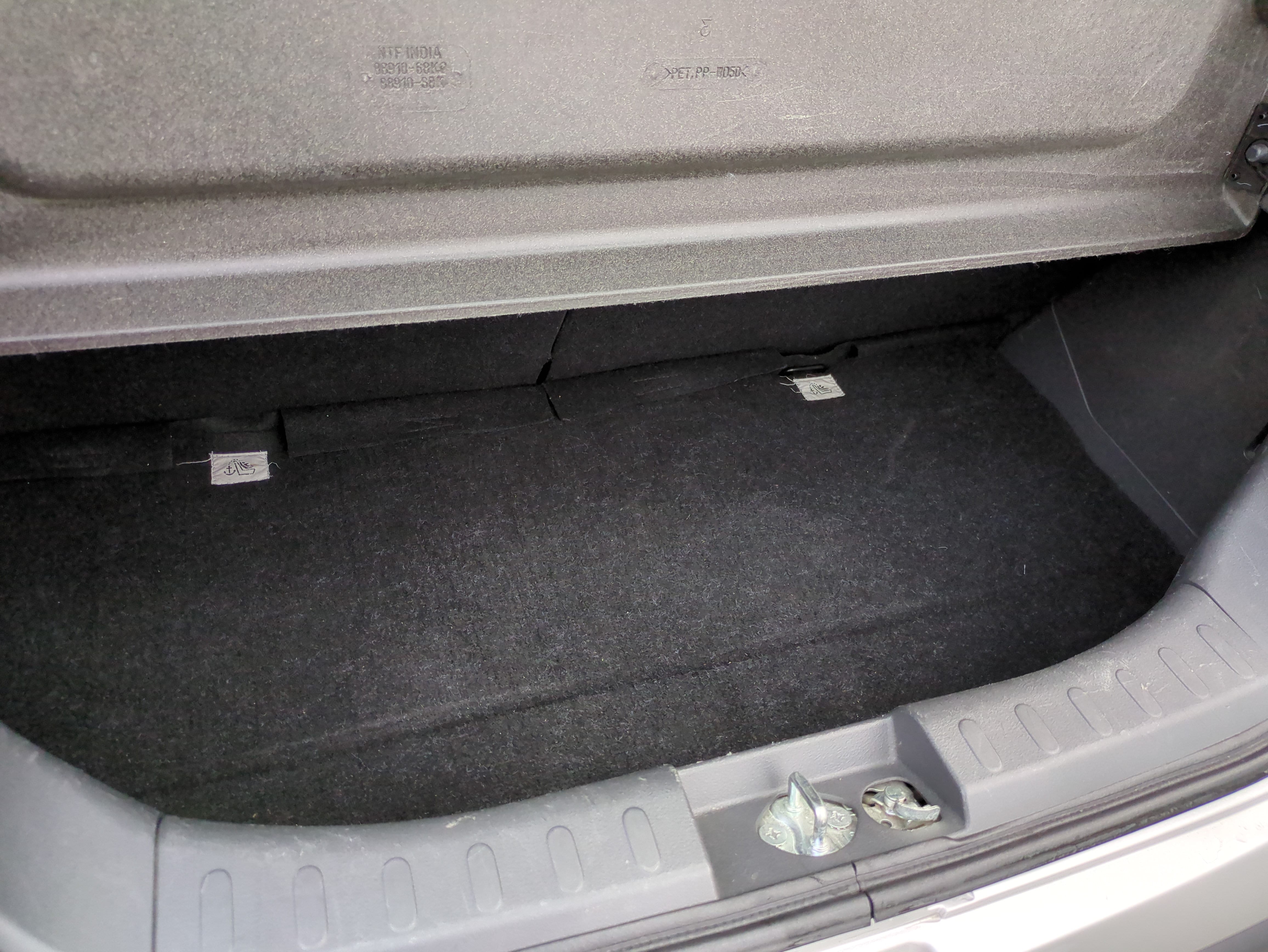Nissan Pixo met Autoradio