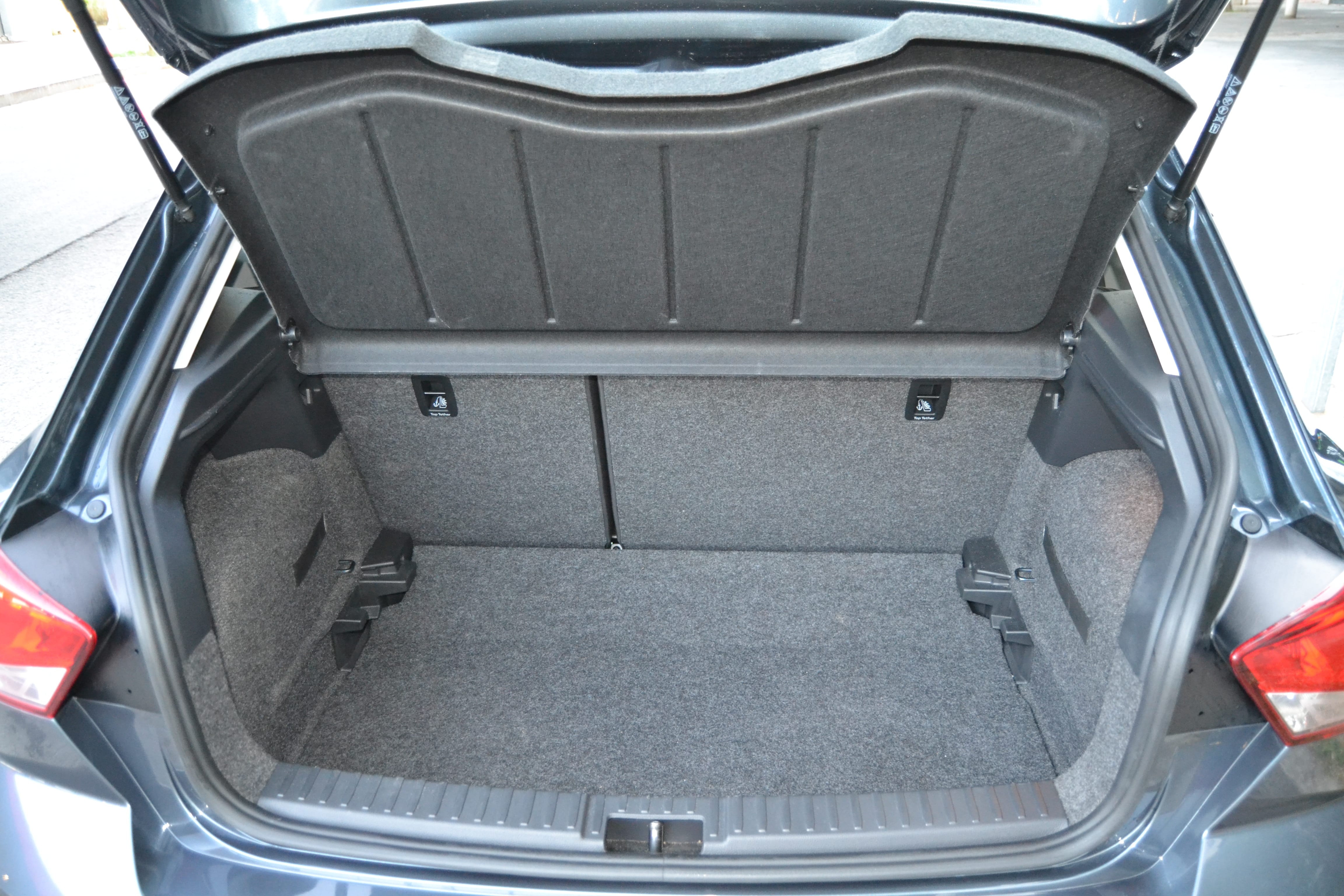 Seat Ibiza con Control de velocidad