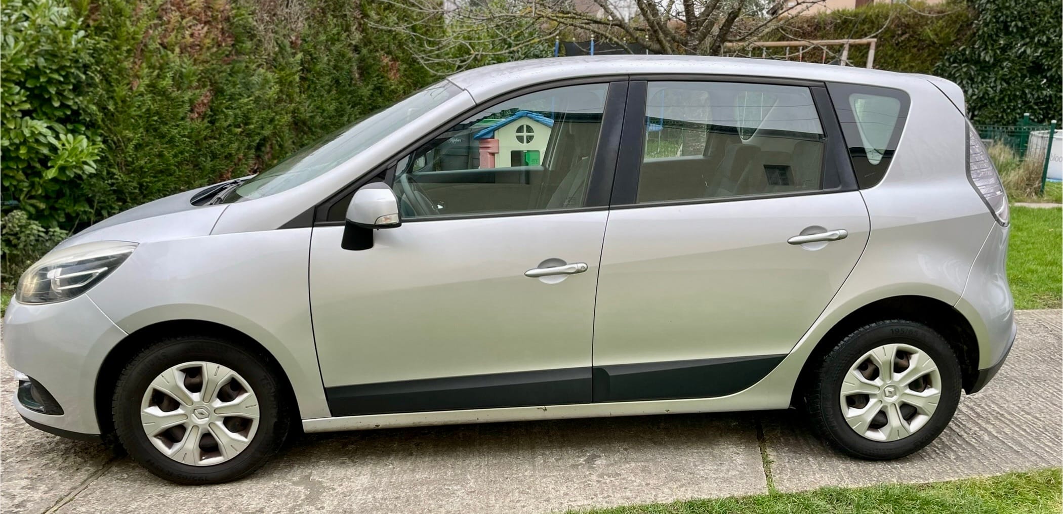 Renault Scenic avec Climatisation