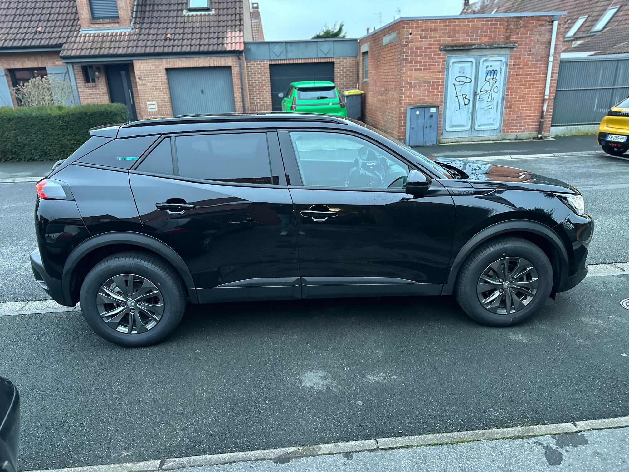 Peugeot 2008 avec Climatisation