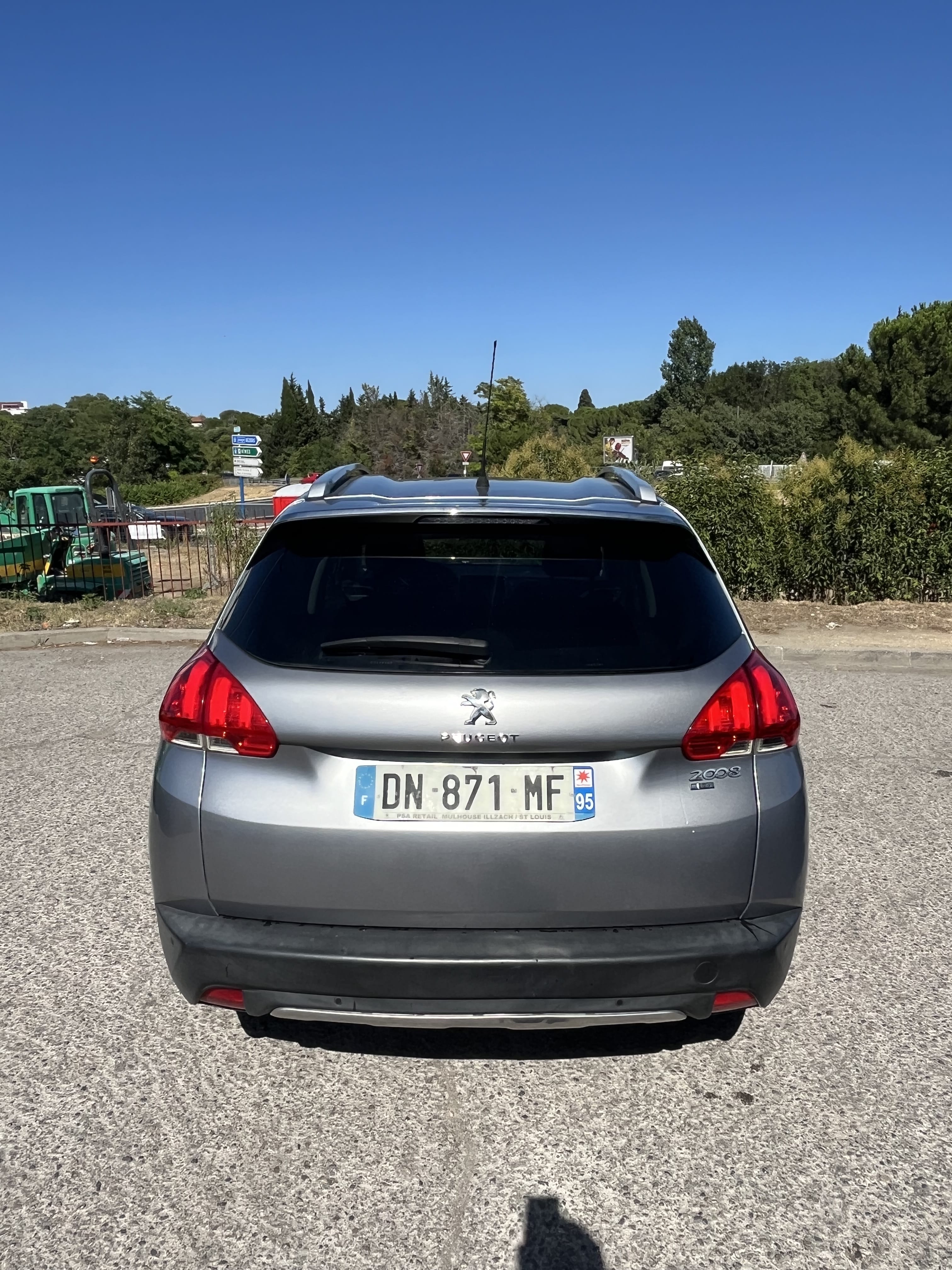 Peugeot 2008 avec Régulateur de vitesse