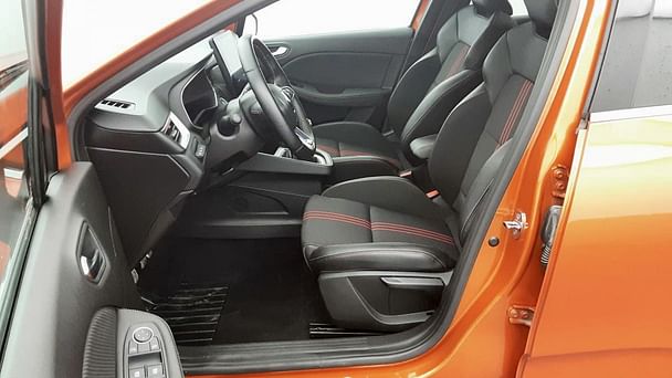 Renault Clio Renault Clio RS-Line – sport, confort et dispo 24/7 à Bordeaux, proche gare ! avec Entrée audio / iPod
