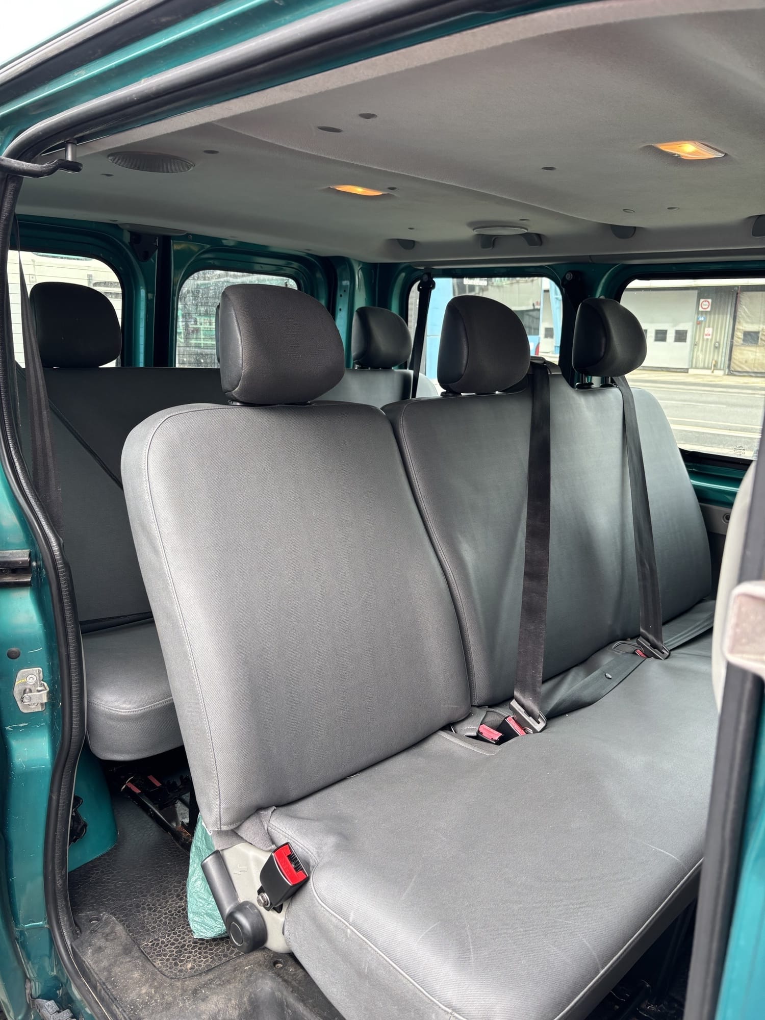 Renault Trafic Passenger 2.2 dci 115cv