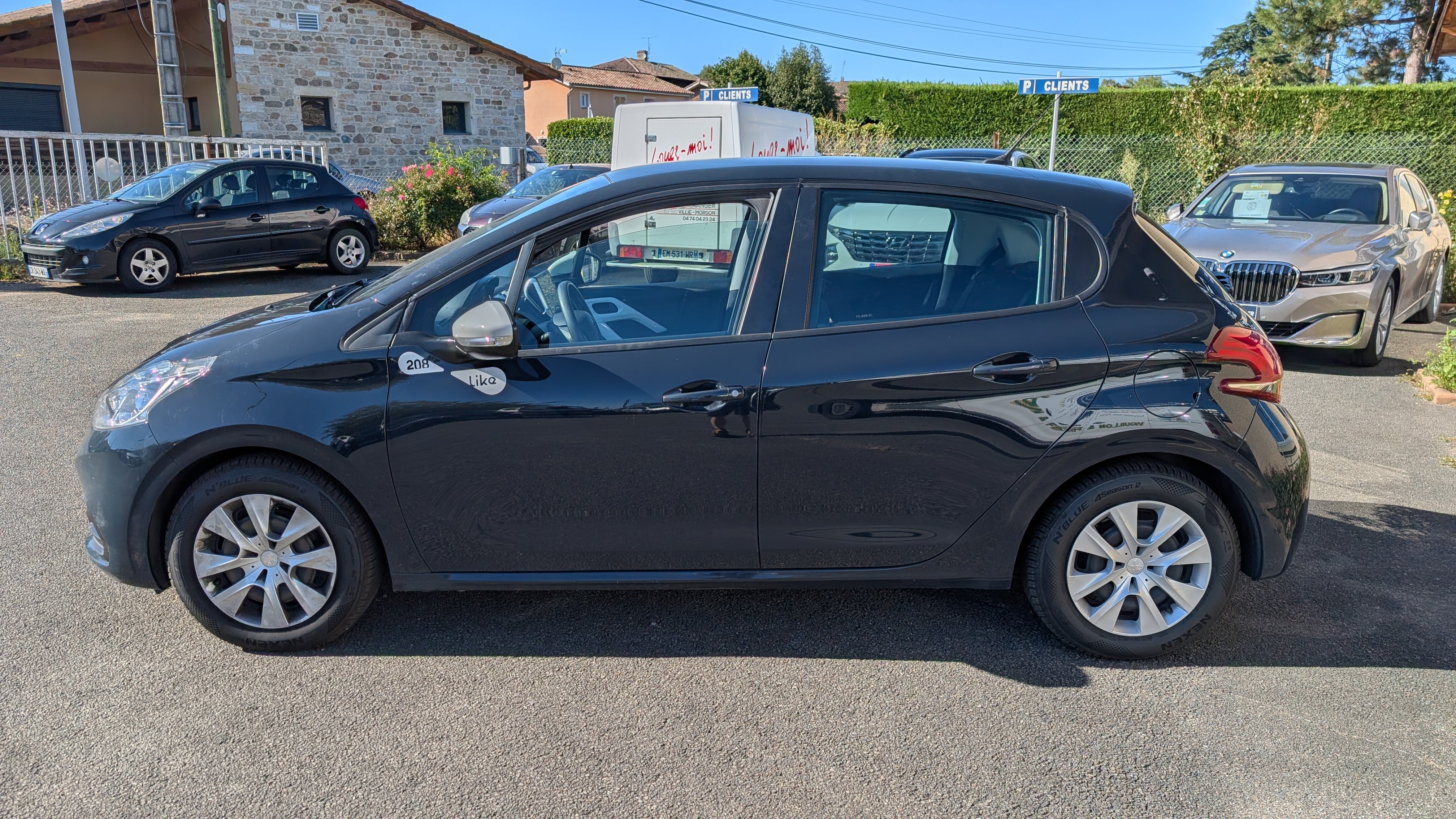 Peugeot 208 1.2 68 BVM5 avec Climatisation