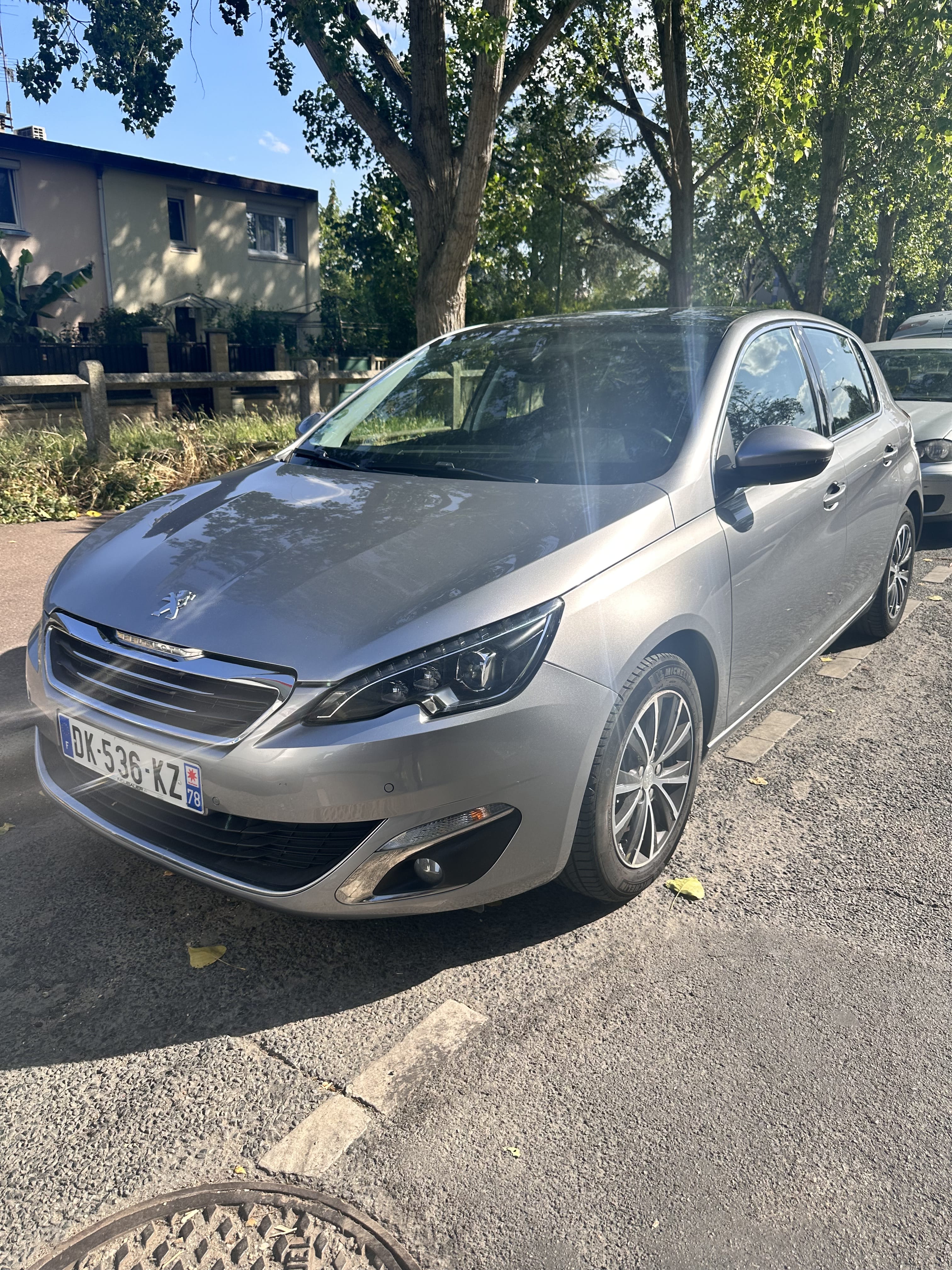 Peugeot 308