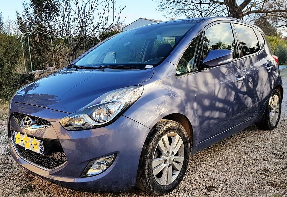 Hyundai iX20 DIESEL Crit'air2 with Snow chains