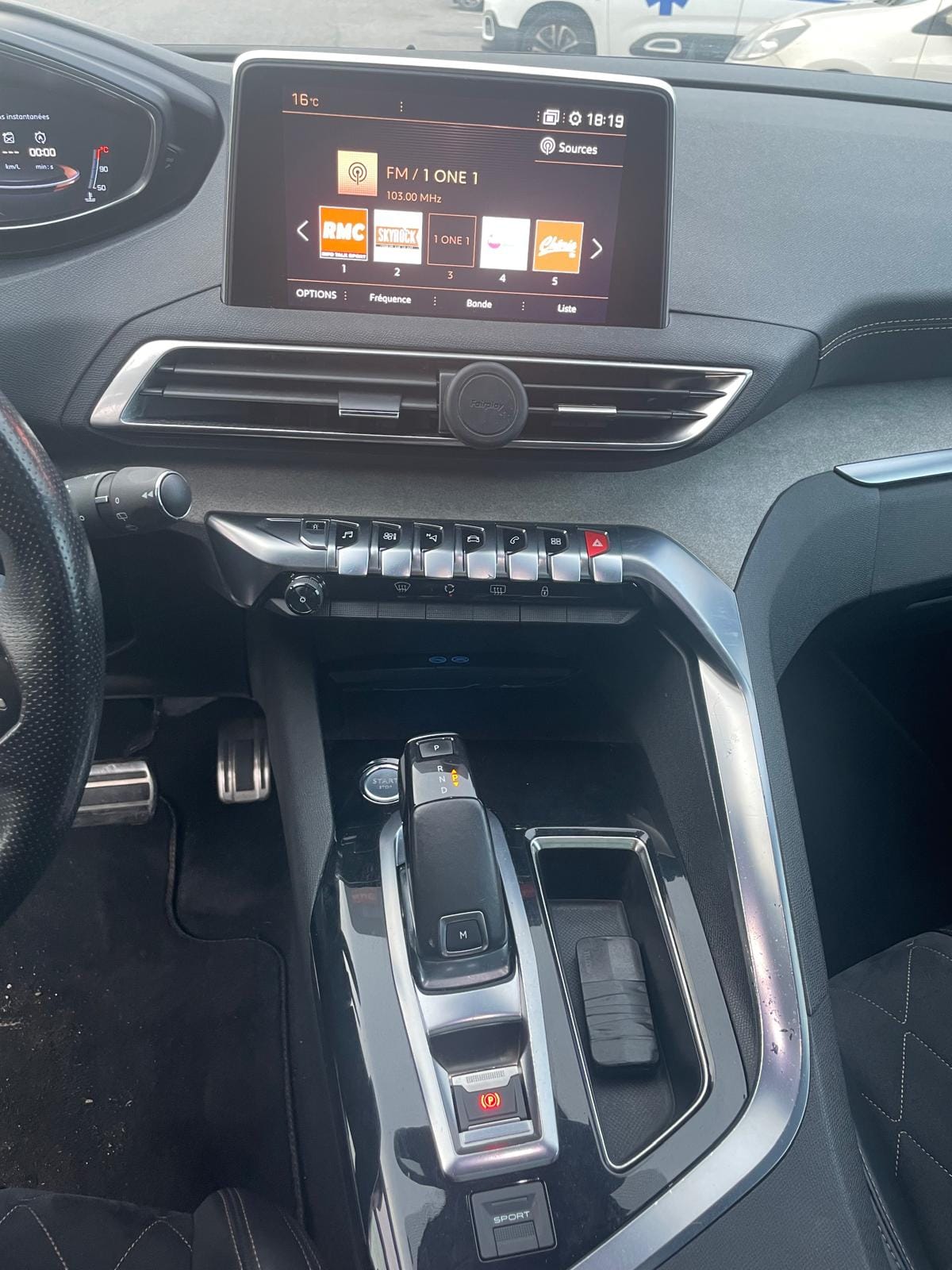 Peugeot 3008 avec Régulateur de vitesse