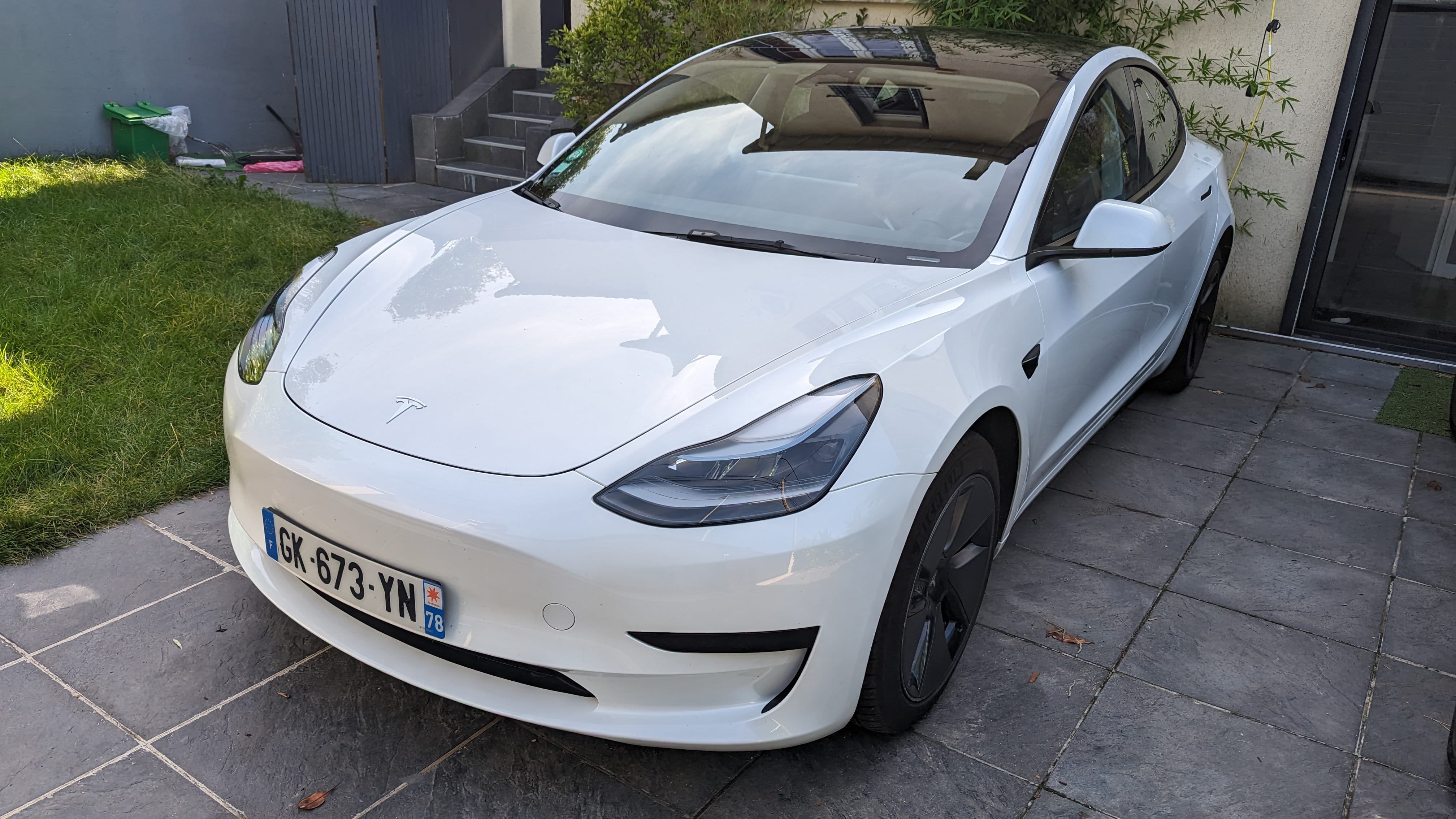 Tesla Model 3 Propulsion (300-420 Kms d'autonomie) avec GPS