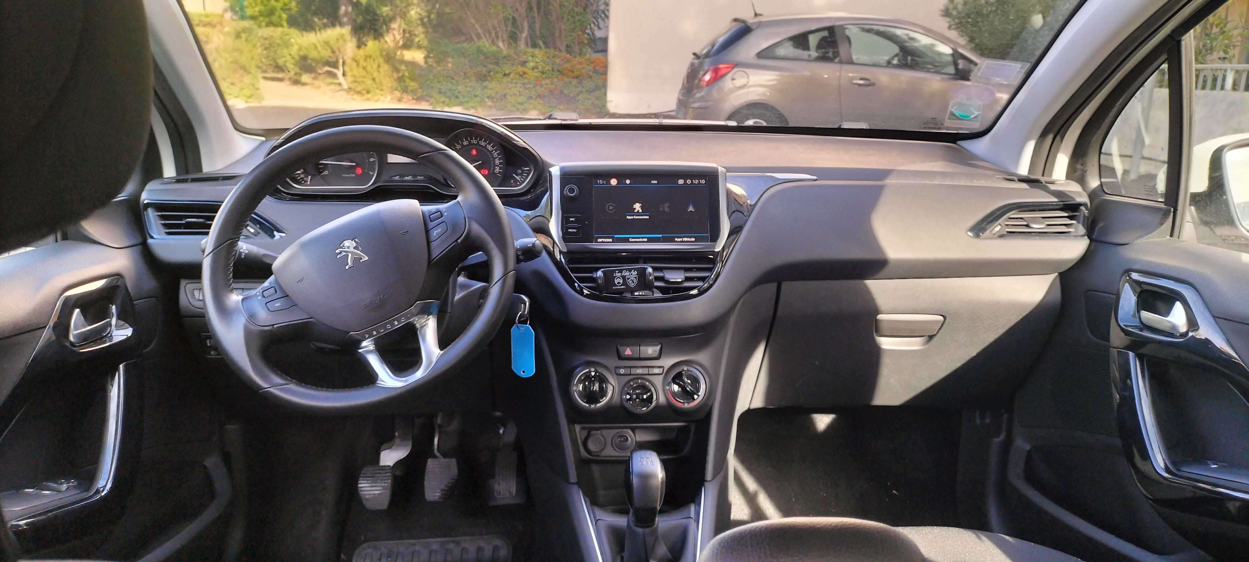 Peugeot 208 avec Régulateur de vitesse