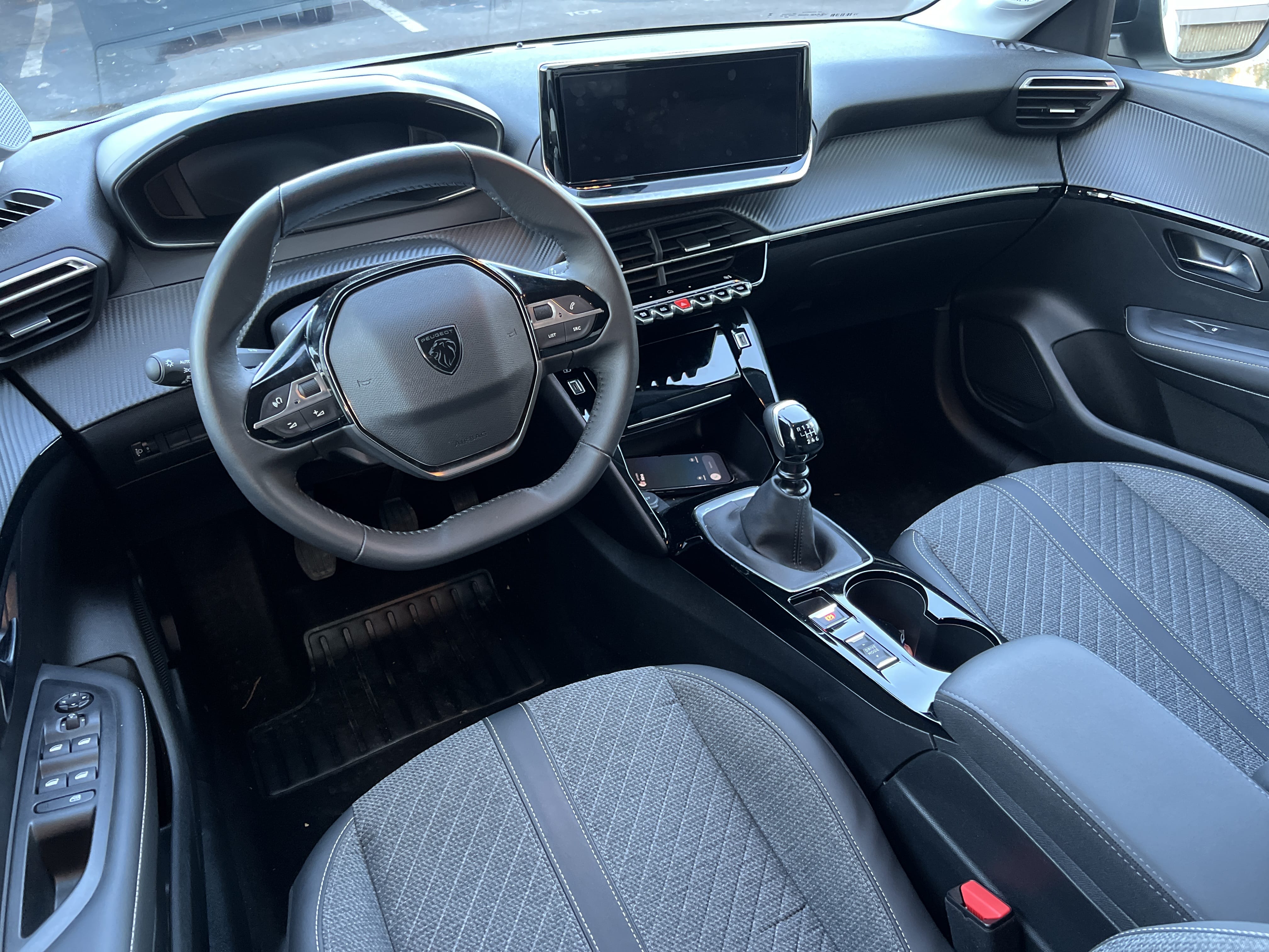 Peugeot 208 avec Régulateur de vitesse