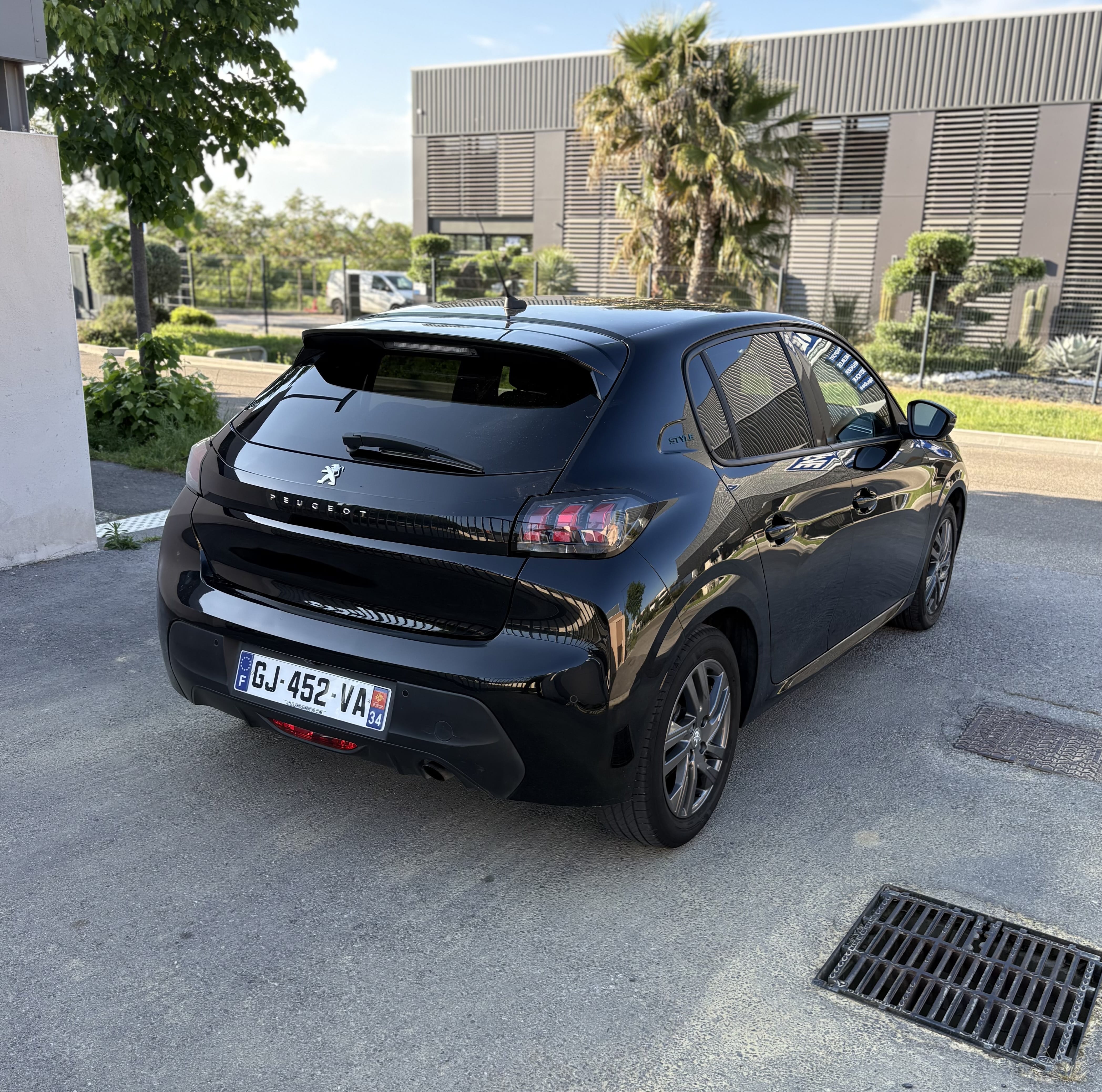 Peugeot 208 avec Caméra de recul