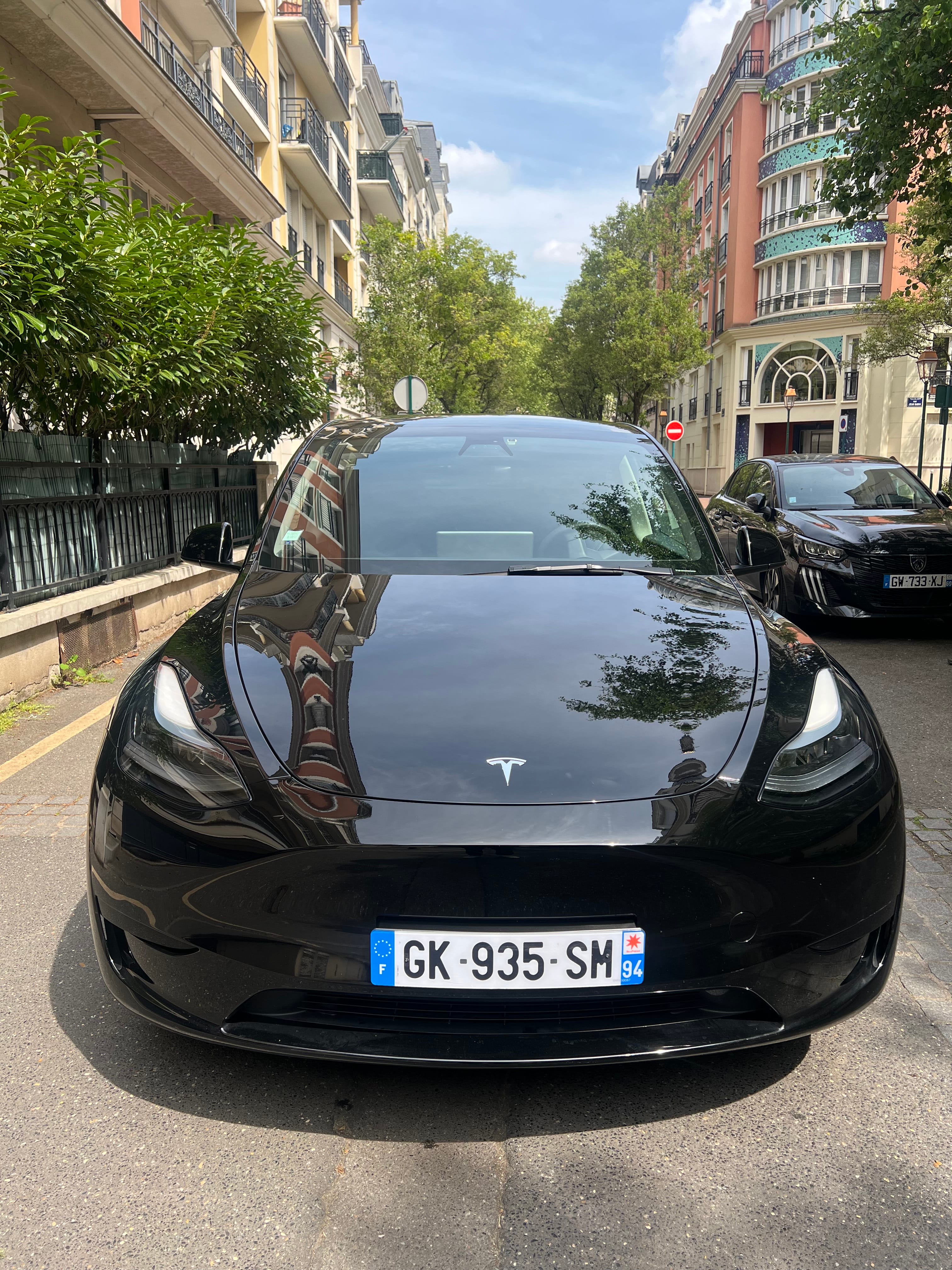 Tesla Model Y avec Audio Bluetooth