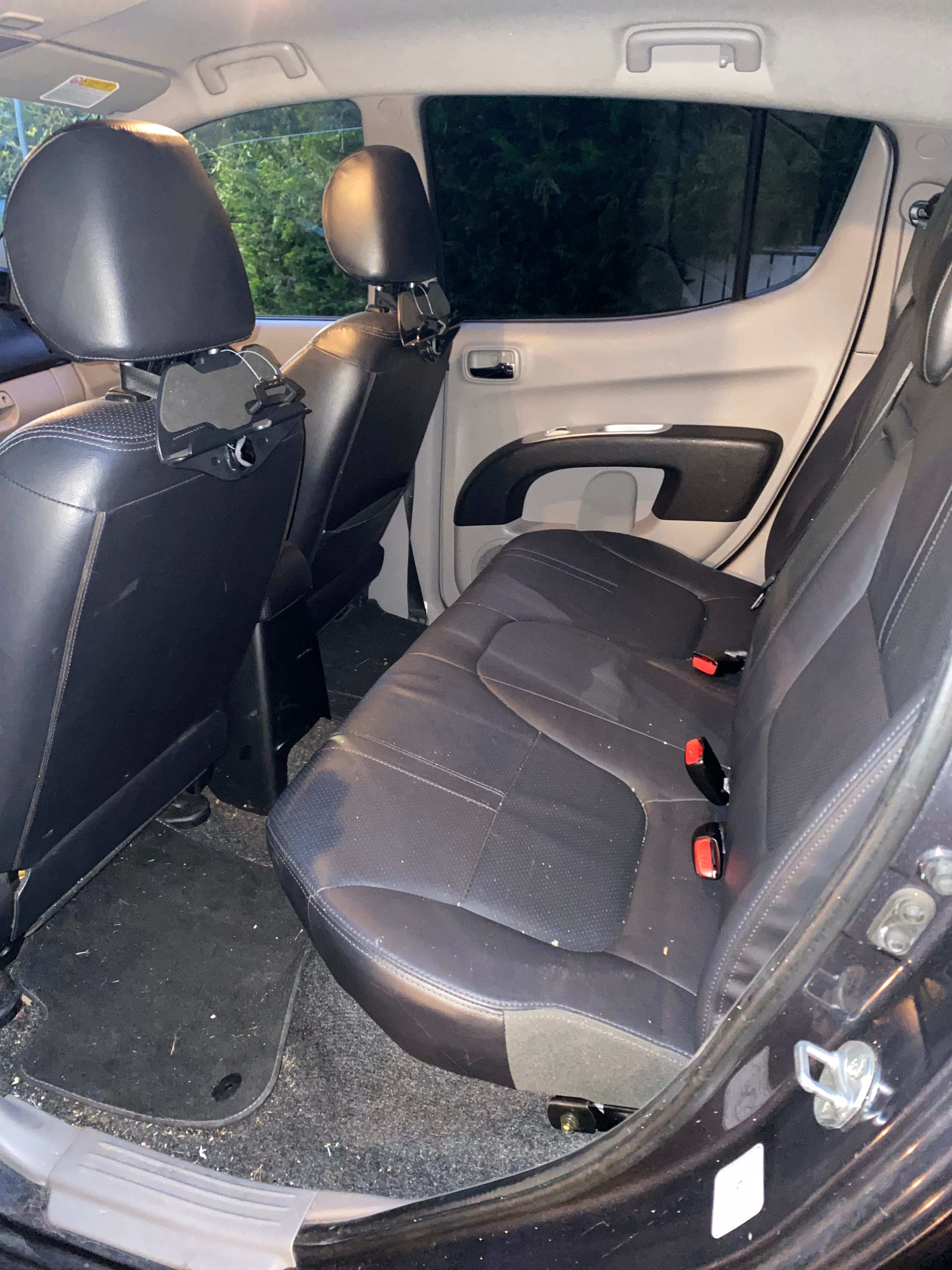 Mitsubishi L200 Pick-Up Ryggekamera, automatgir lettkjørt 5 seter pickup med Bluetooth audio