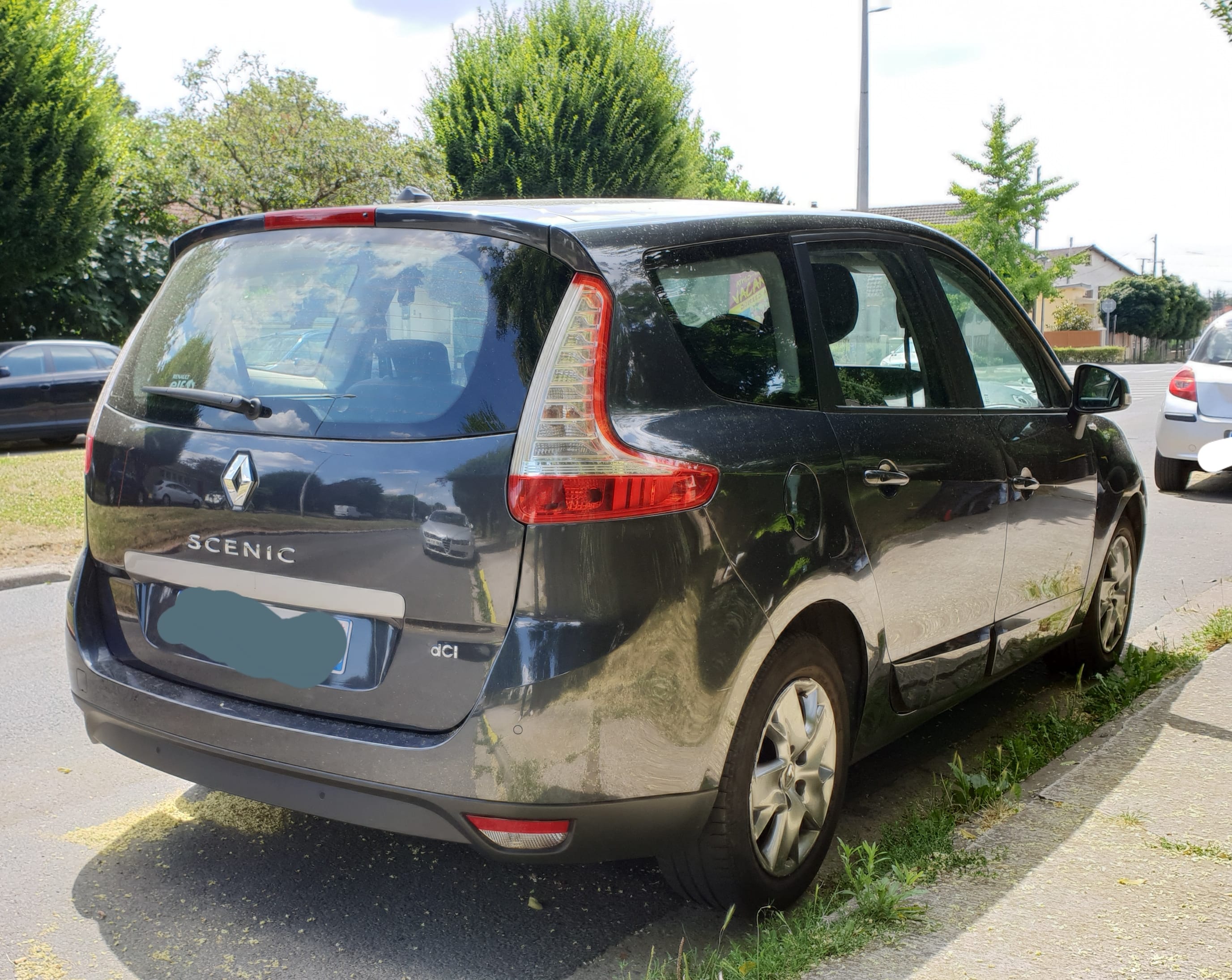 Renault Grand Scenic avec Régulateur de vitesse