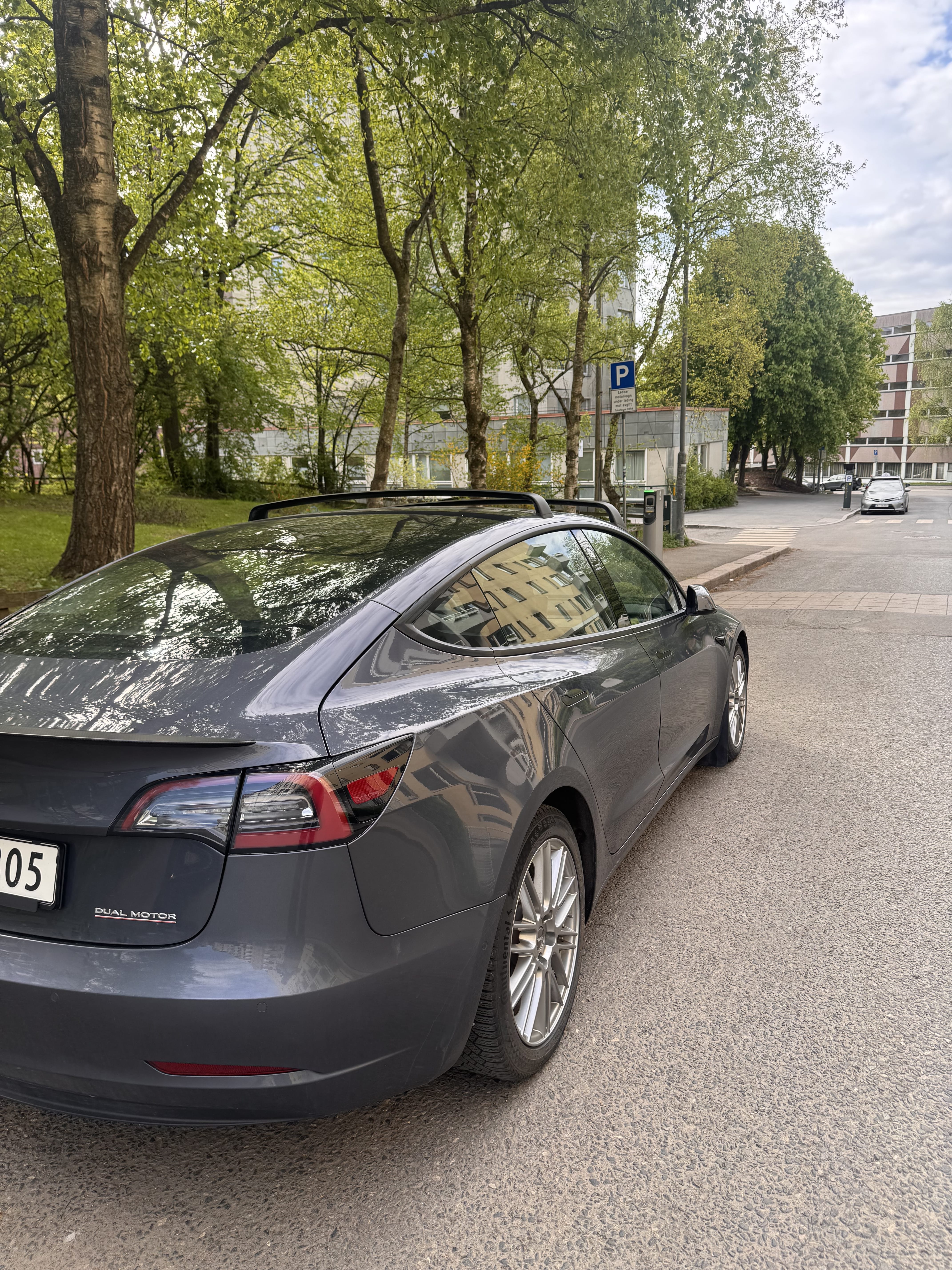 Tesla Model 3 Performance with Air conditioning