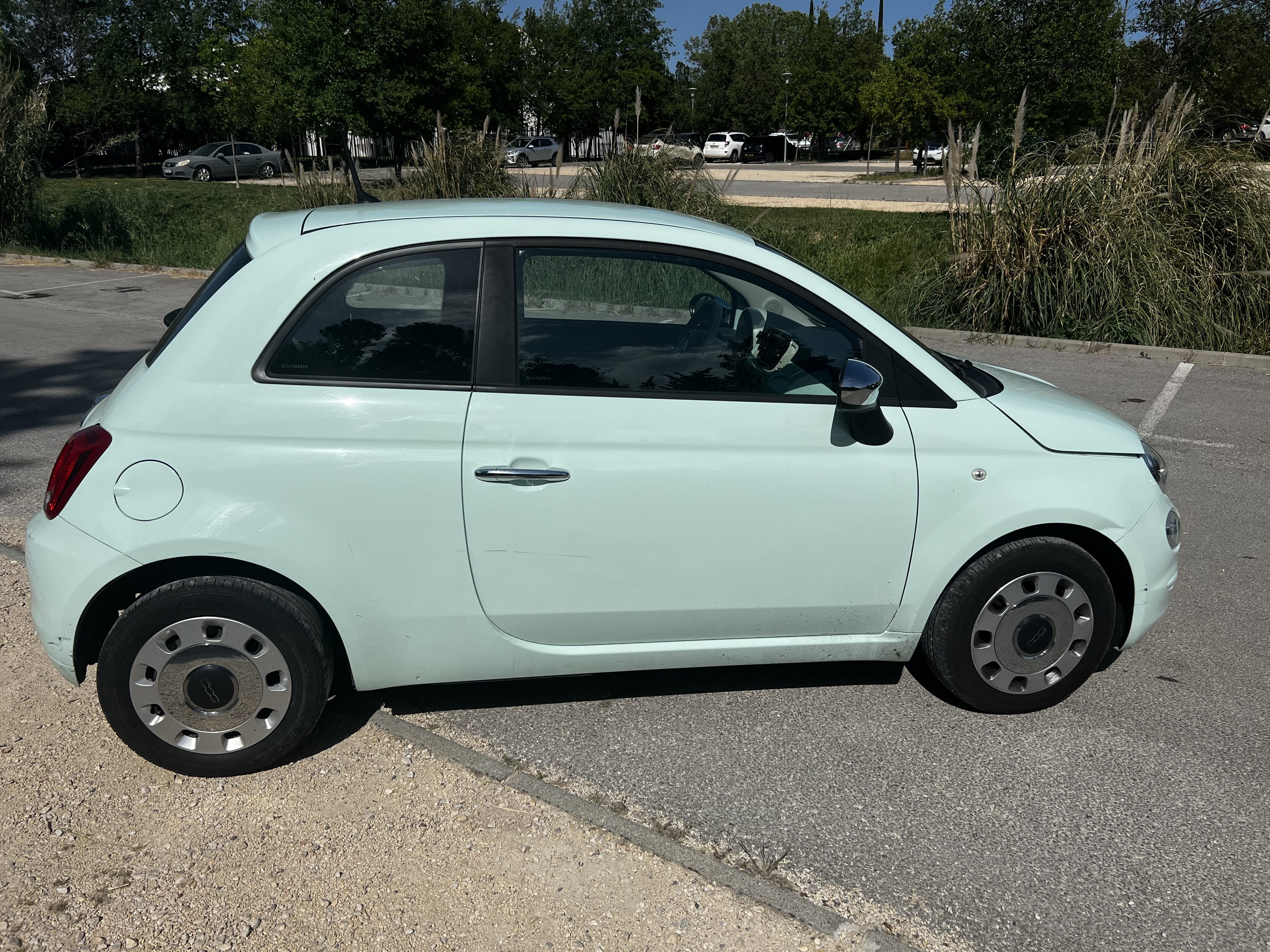 Fiat 500 Lounge with Car radio