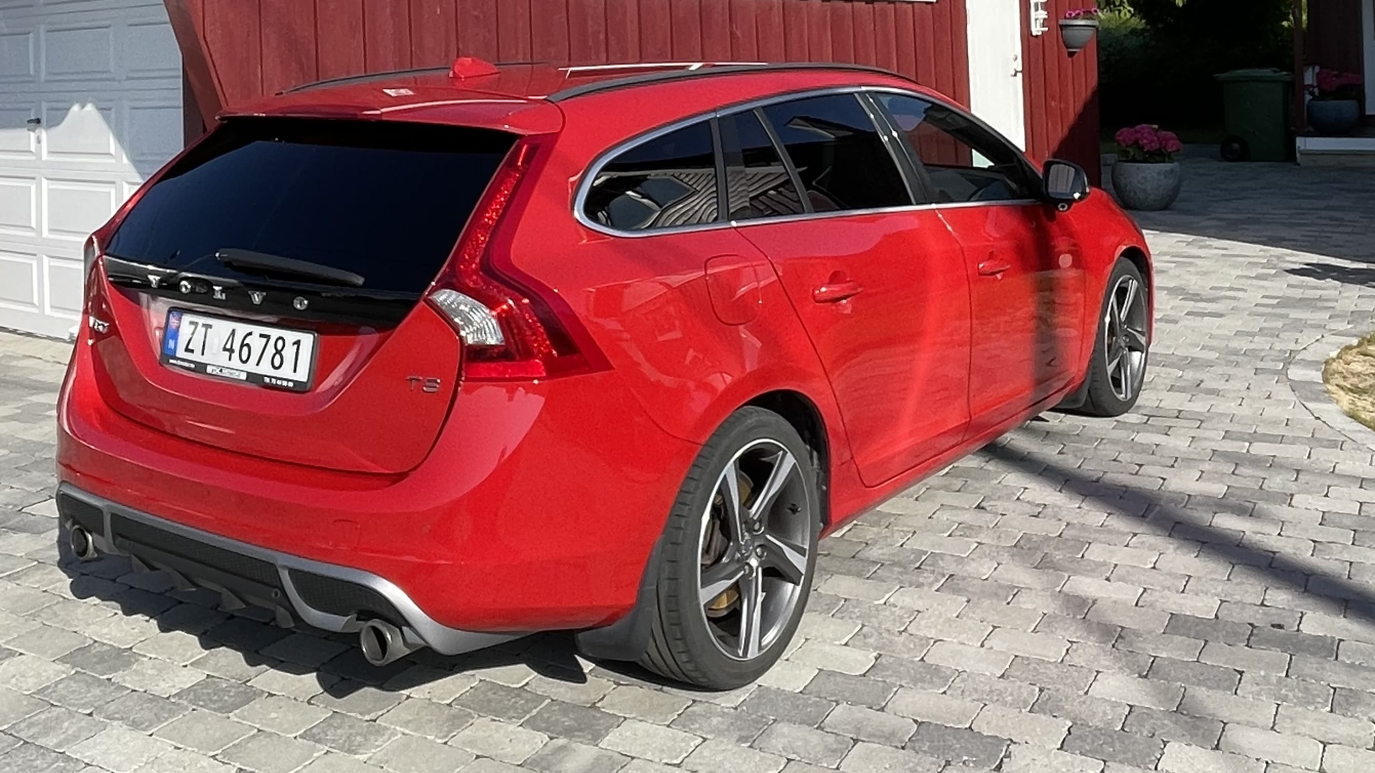 Volvo V60 med GPS