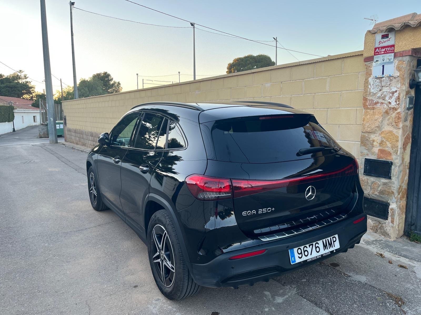 Mercedes-Benz EQA 250+ con Aire acondicionado