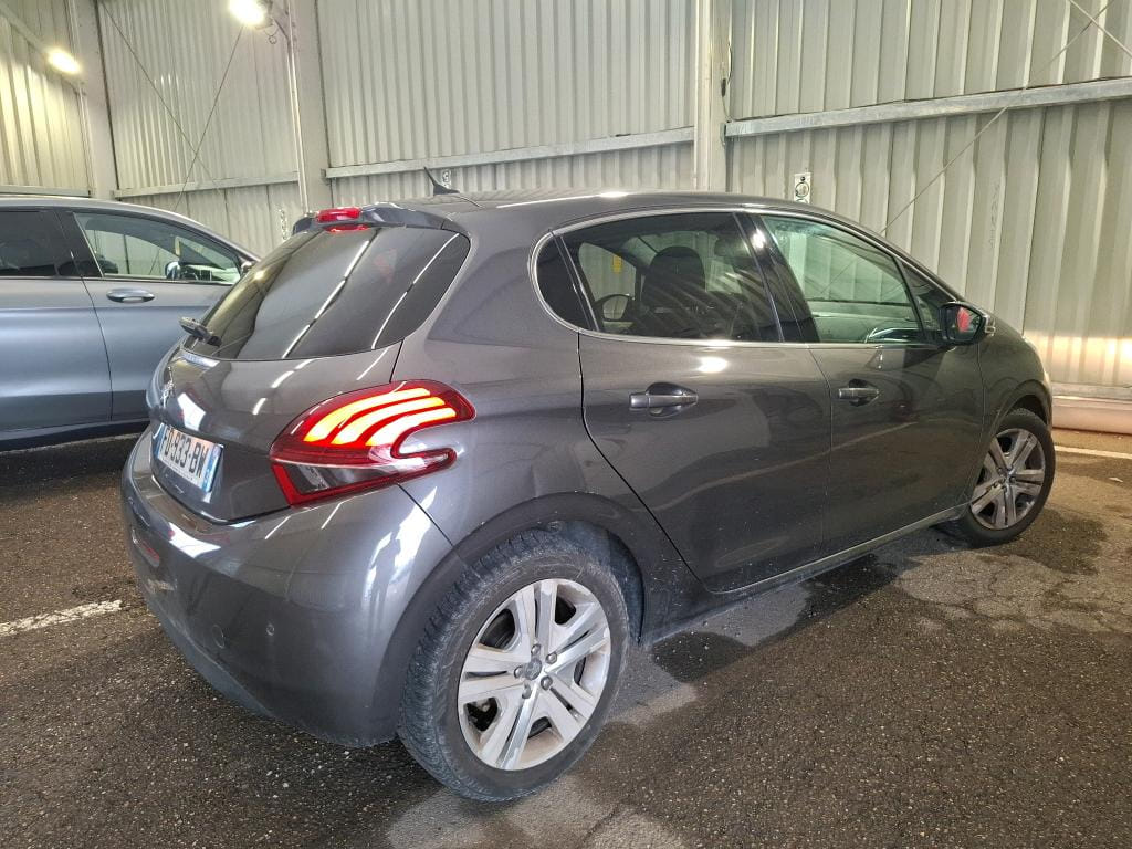 Peugeot 208 avec Climatisation