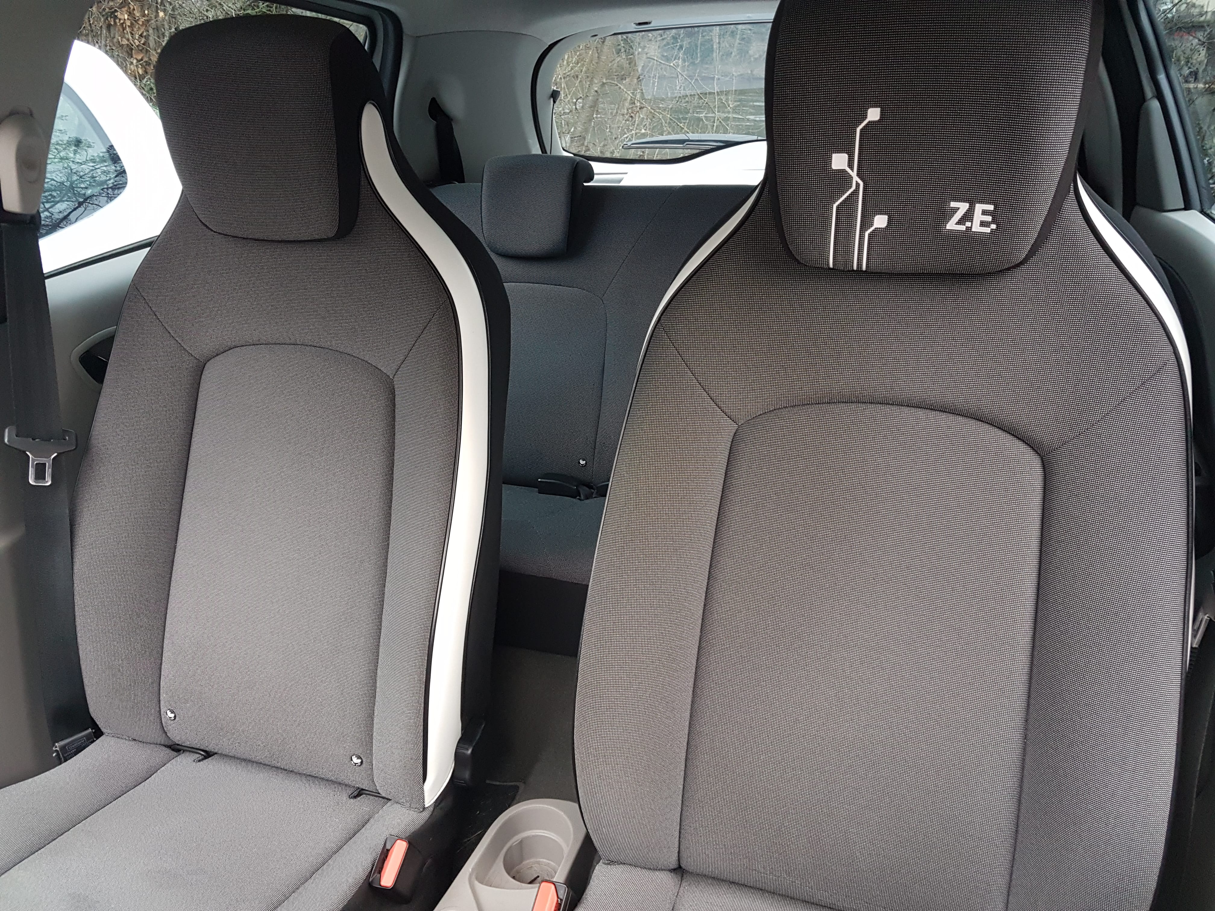 Renault ZOE (~80 km)
